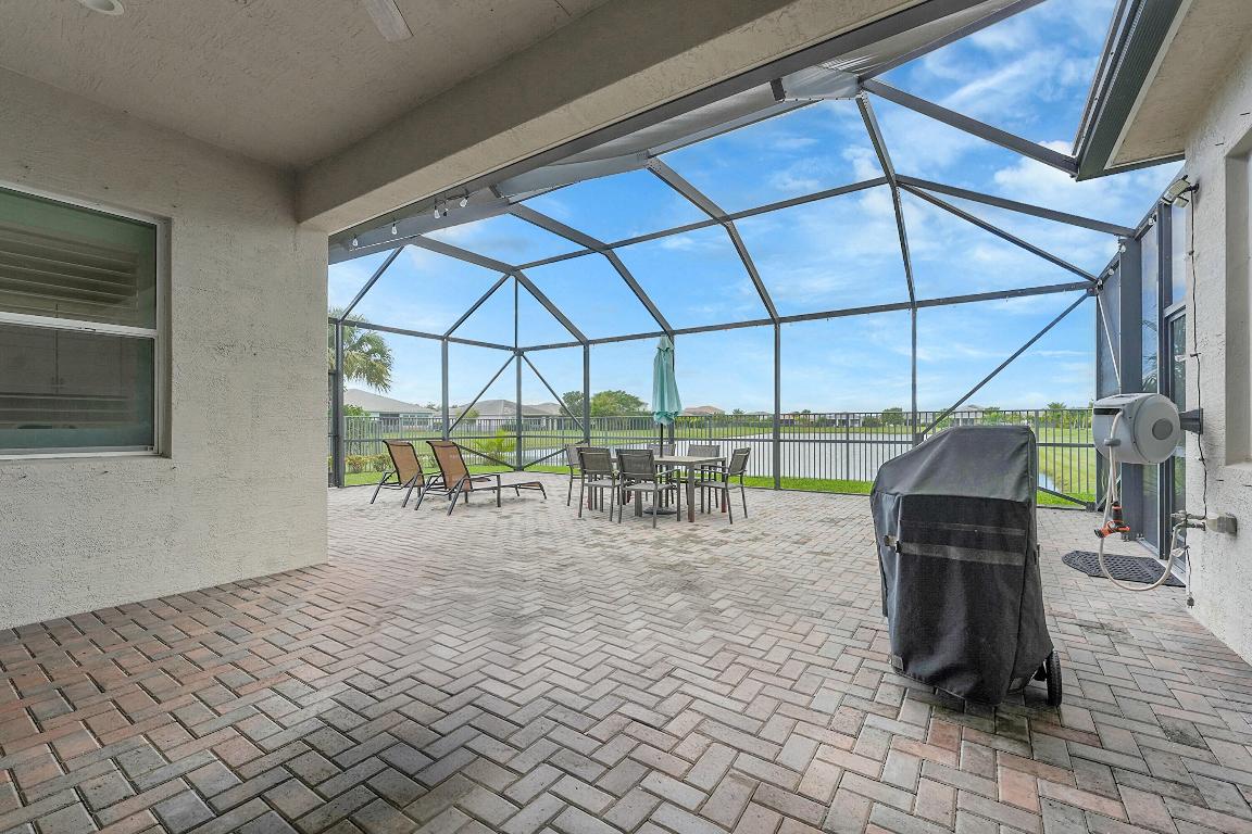 HAMMOCKS OF WESTLAKE - Residential