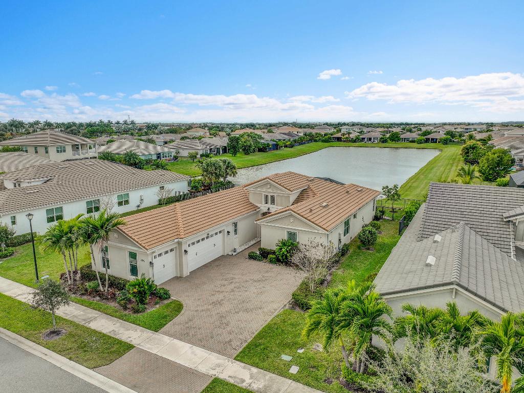 HAMMOCKS OF WESTLAKE - Residential