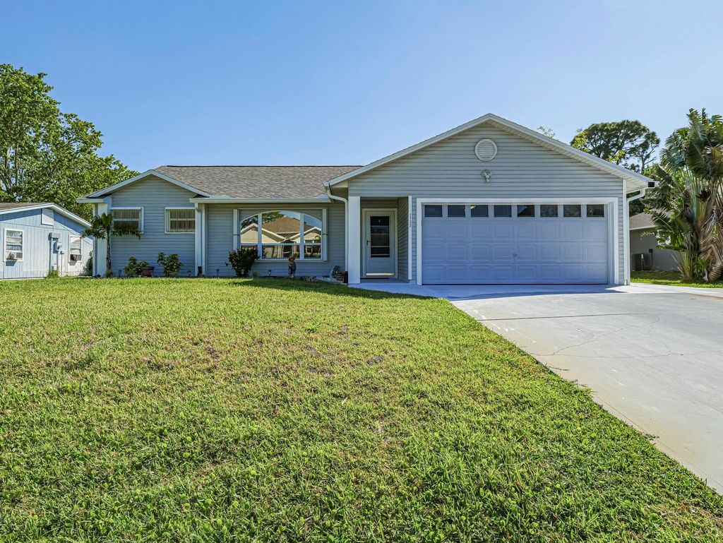 Photo of 1732 Sunrise Lane, Sebastian, FL 32958 (MLS # R11084003)