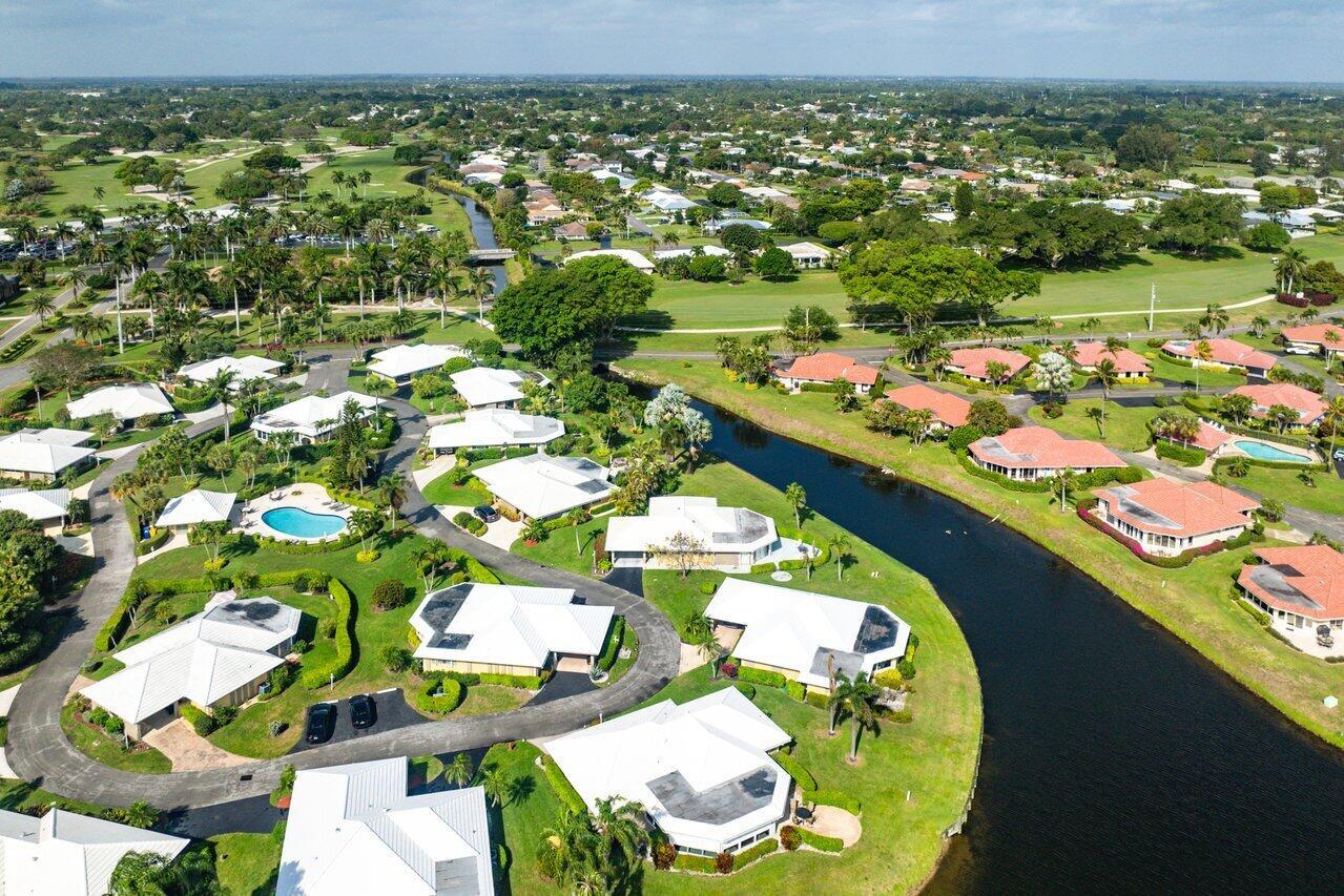 YORKTOWNE VILLAS - Residential