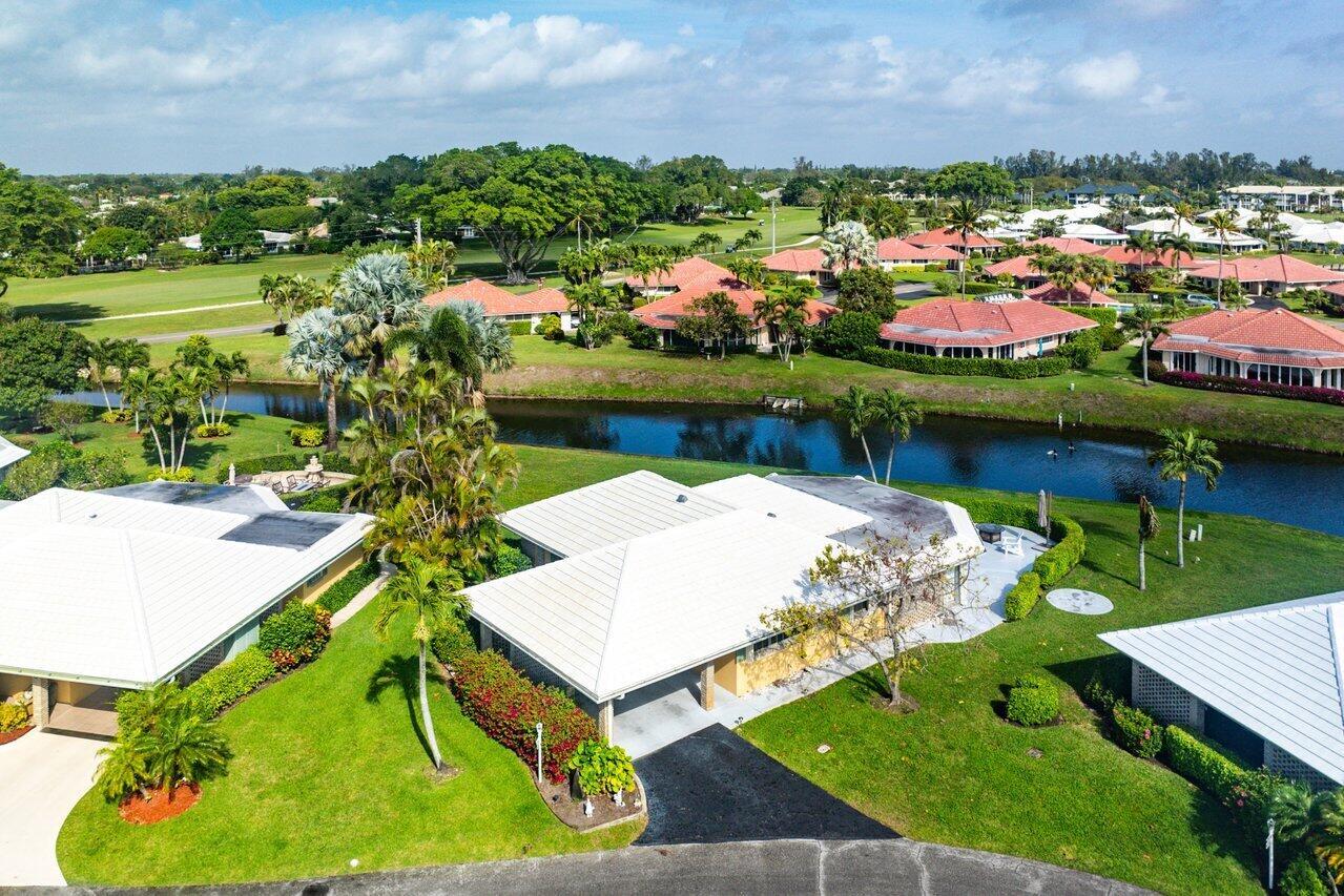 YORKTOWNE VILLAS - Residential
