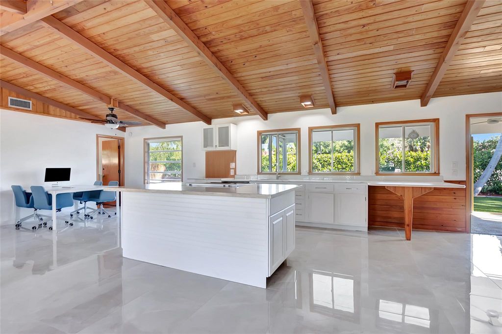 Photo of 1023 NW 7th Street, Boca Raton, FL 33486 (MLS # F10493244)