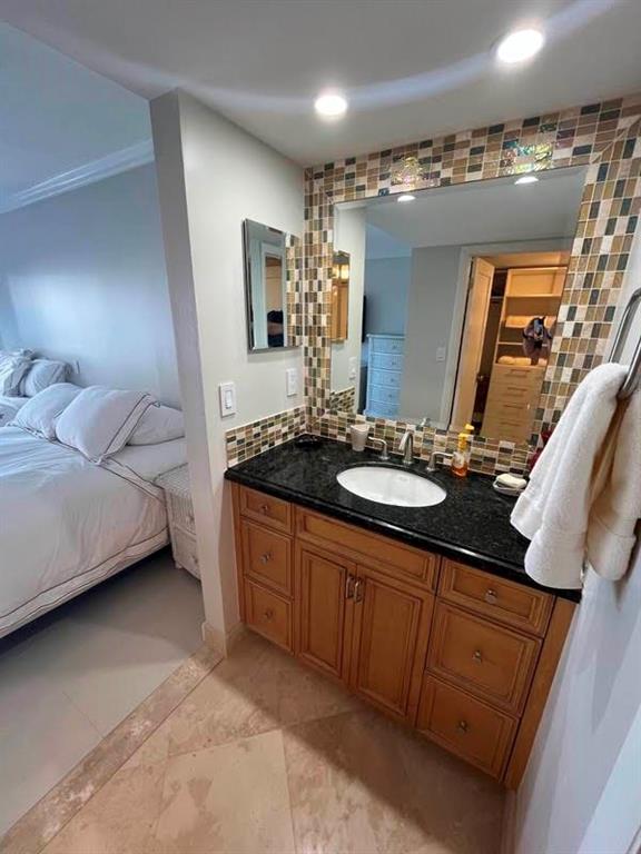 Playa Del Sol - Residential
