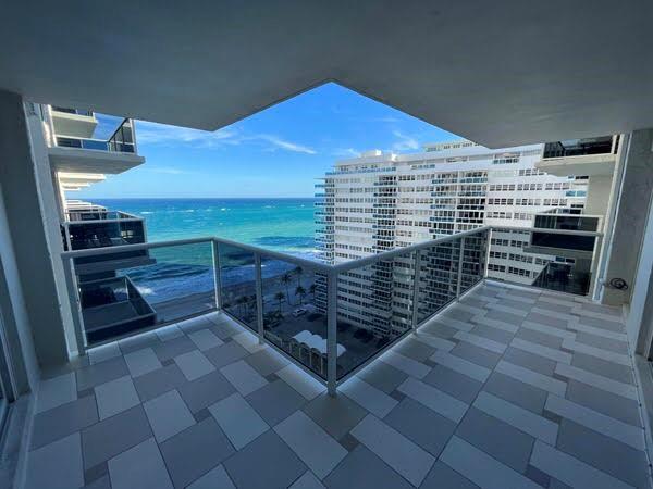 Playa Del Sol - Residential