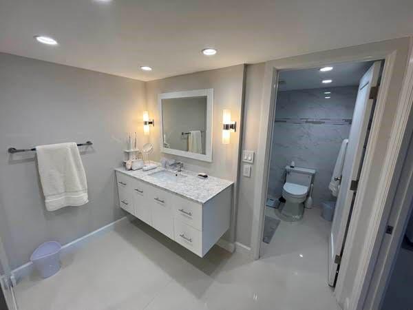 Playa Del Sol - Residential