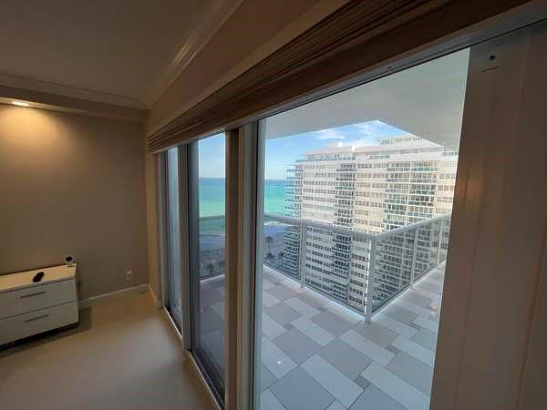 Playa Del Sol - Residential