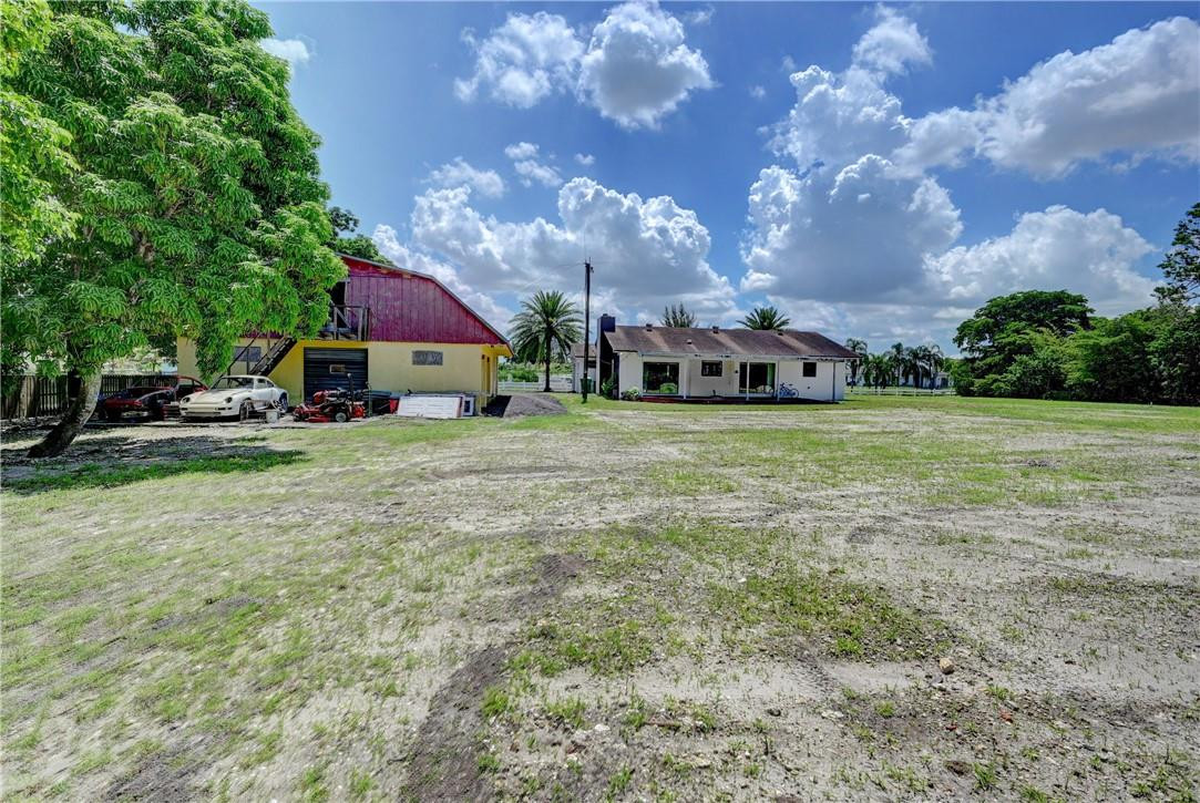 EVERGLADES SUGAR & LAND C - Residential