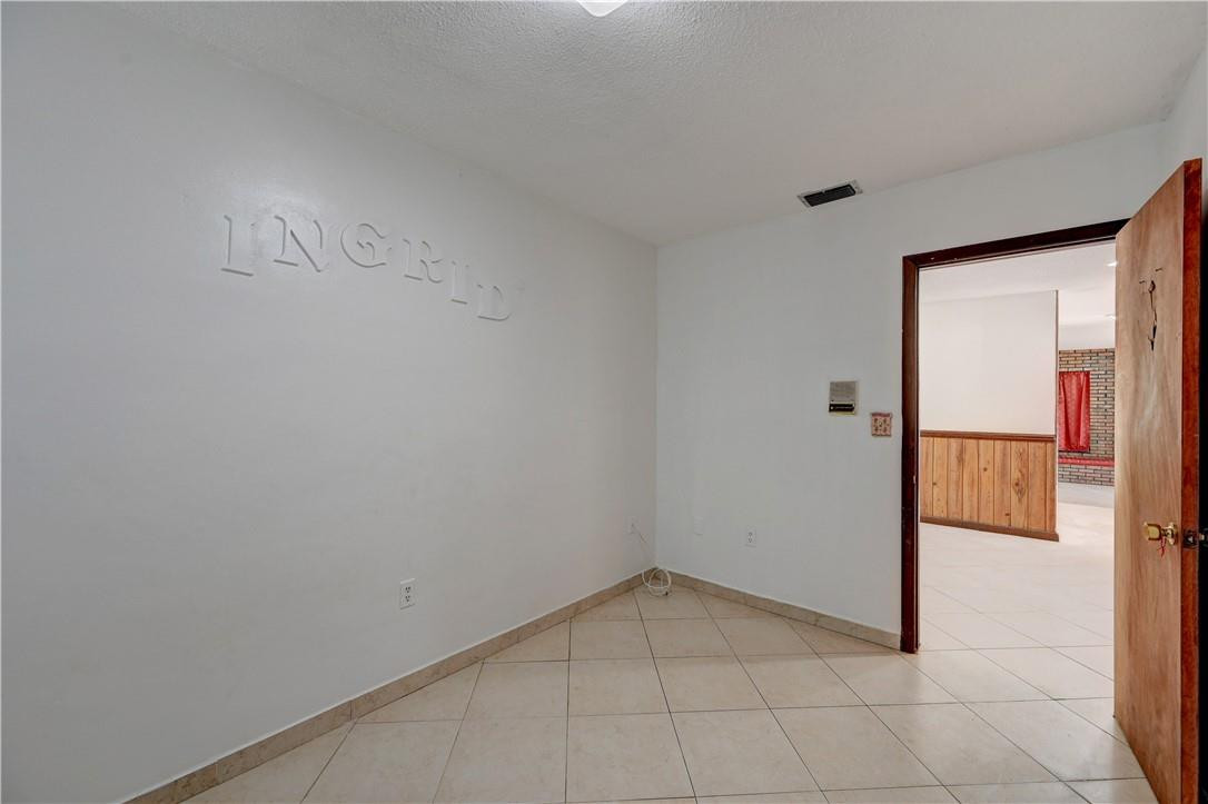 EVERGLADES SUGAR & LAND C - Residential