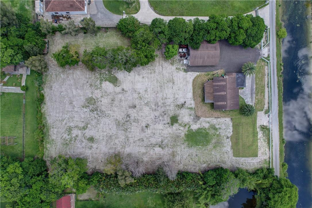 EVERGLADES SUGAR & LAND C - Residential