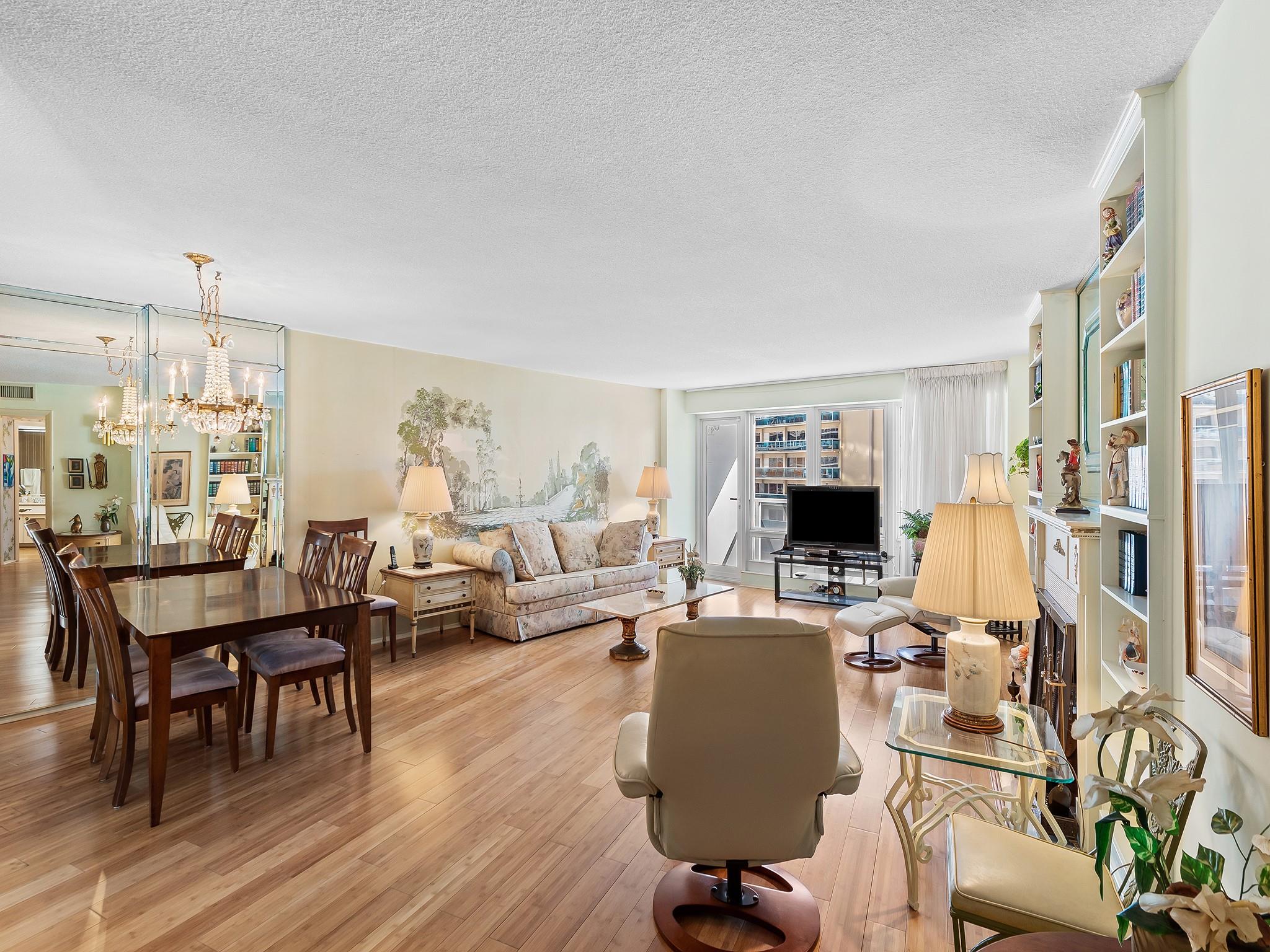 THE GALLEON - Residential