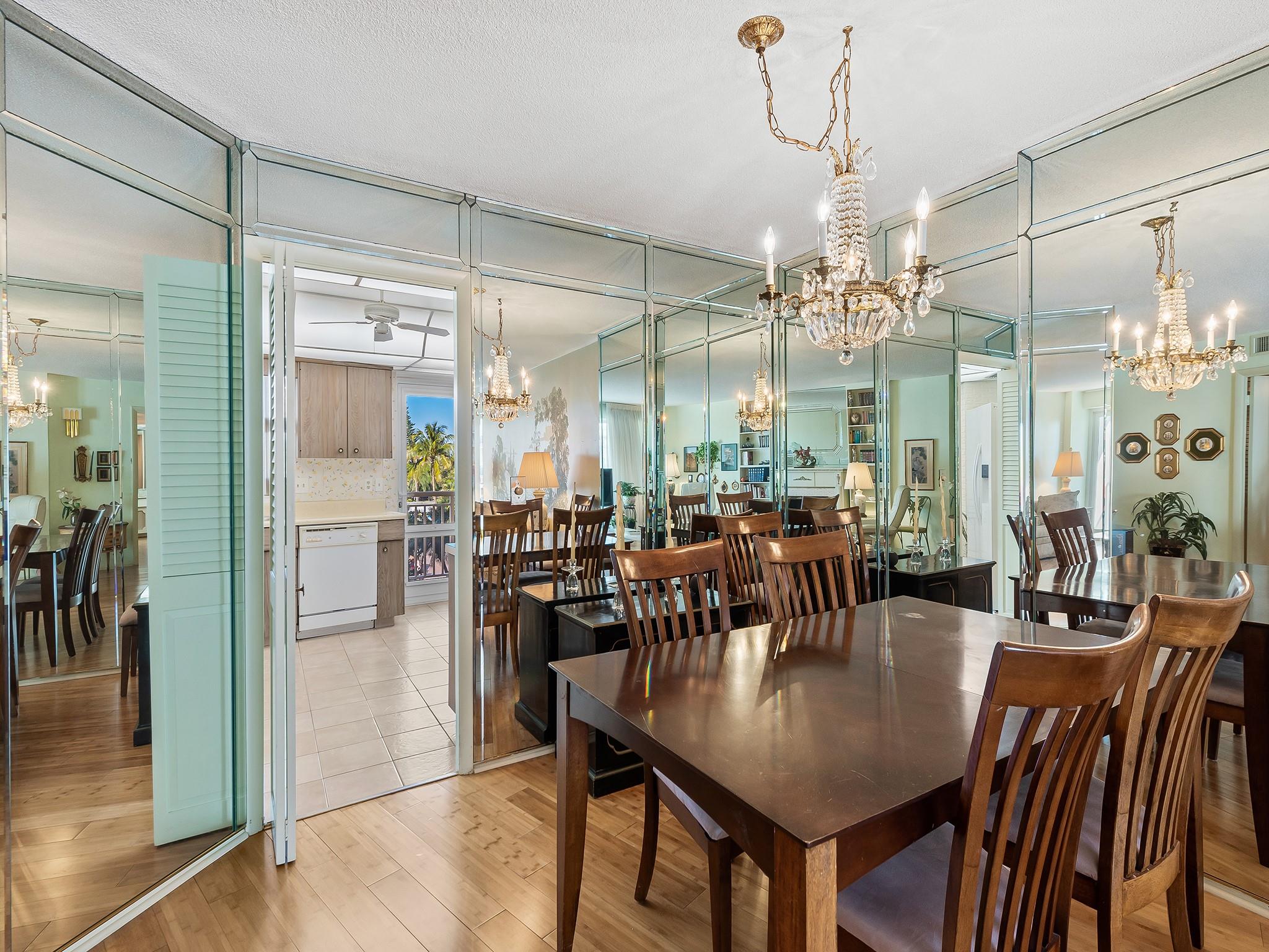 THE GALLEON - Residential