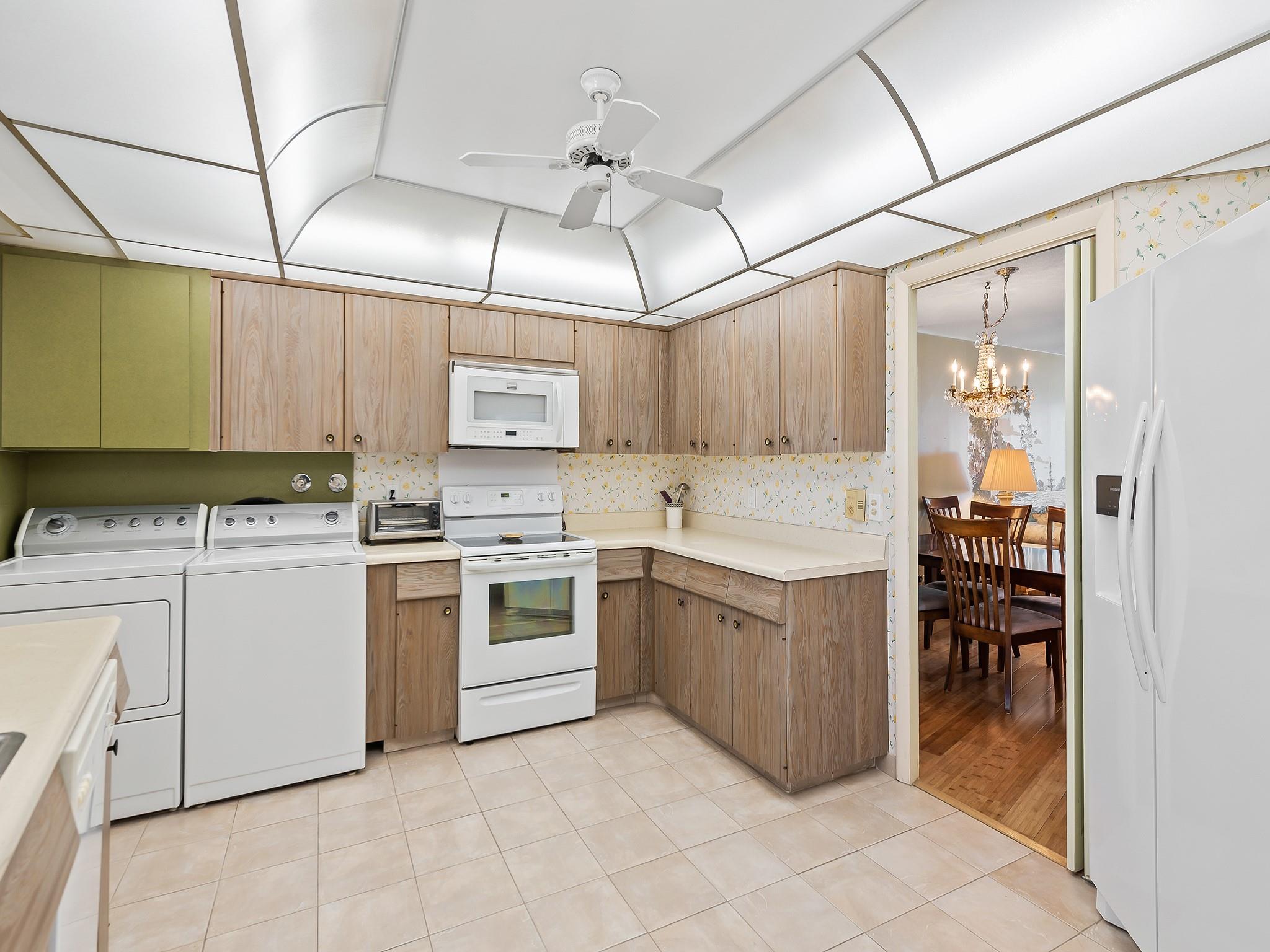 THE GALLEON - Residential