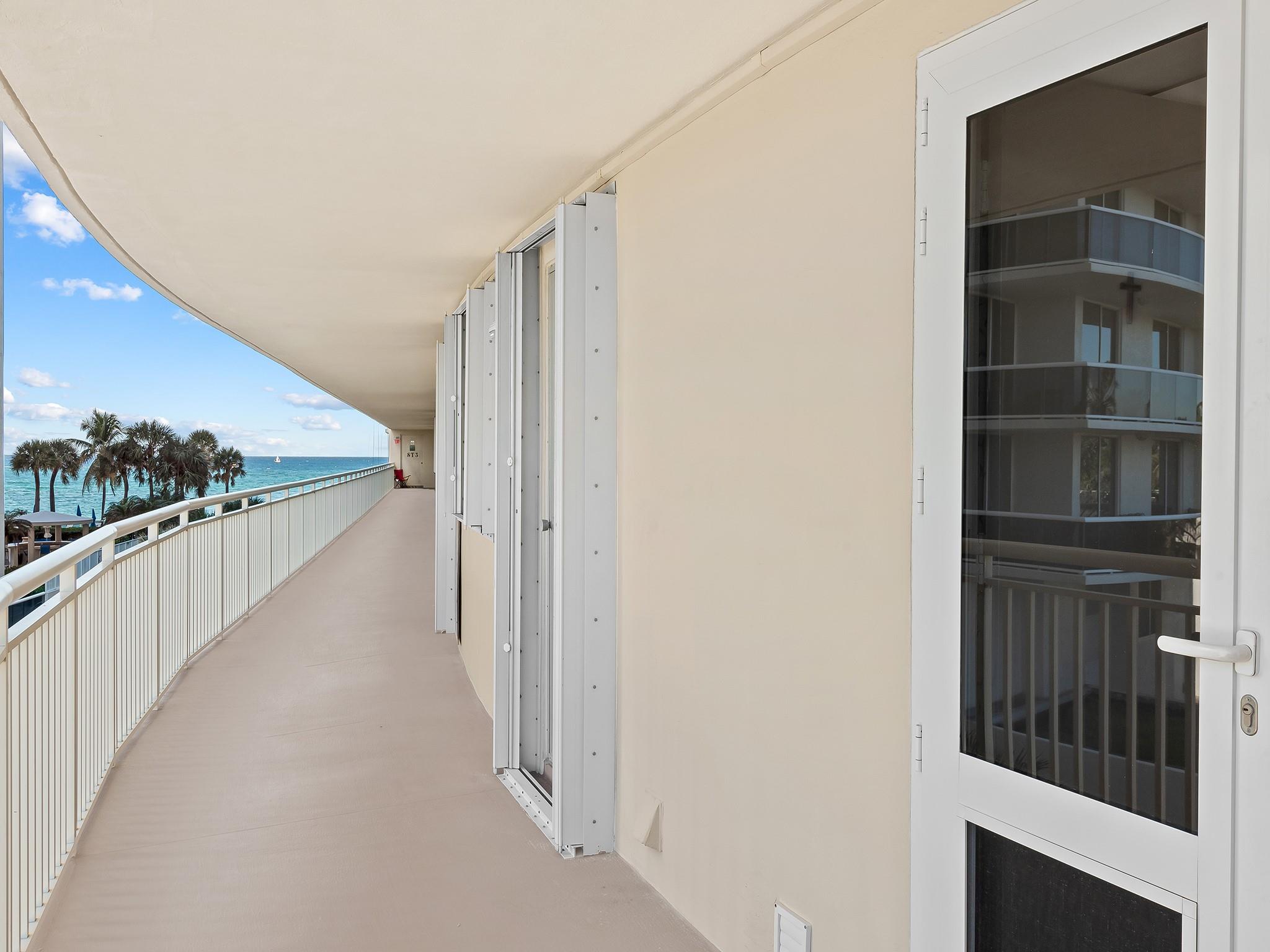 THE GALLEON - Residential