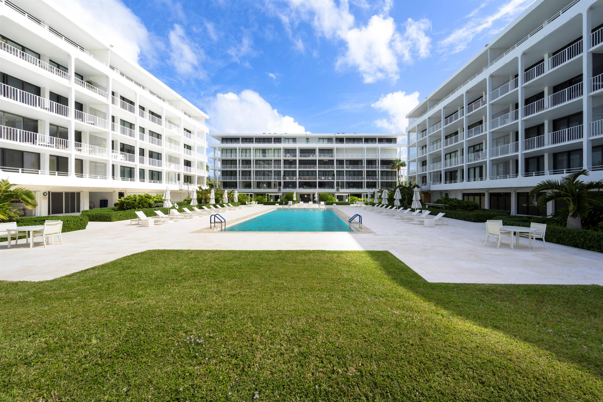 COVE CONDO - Residential