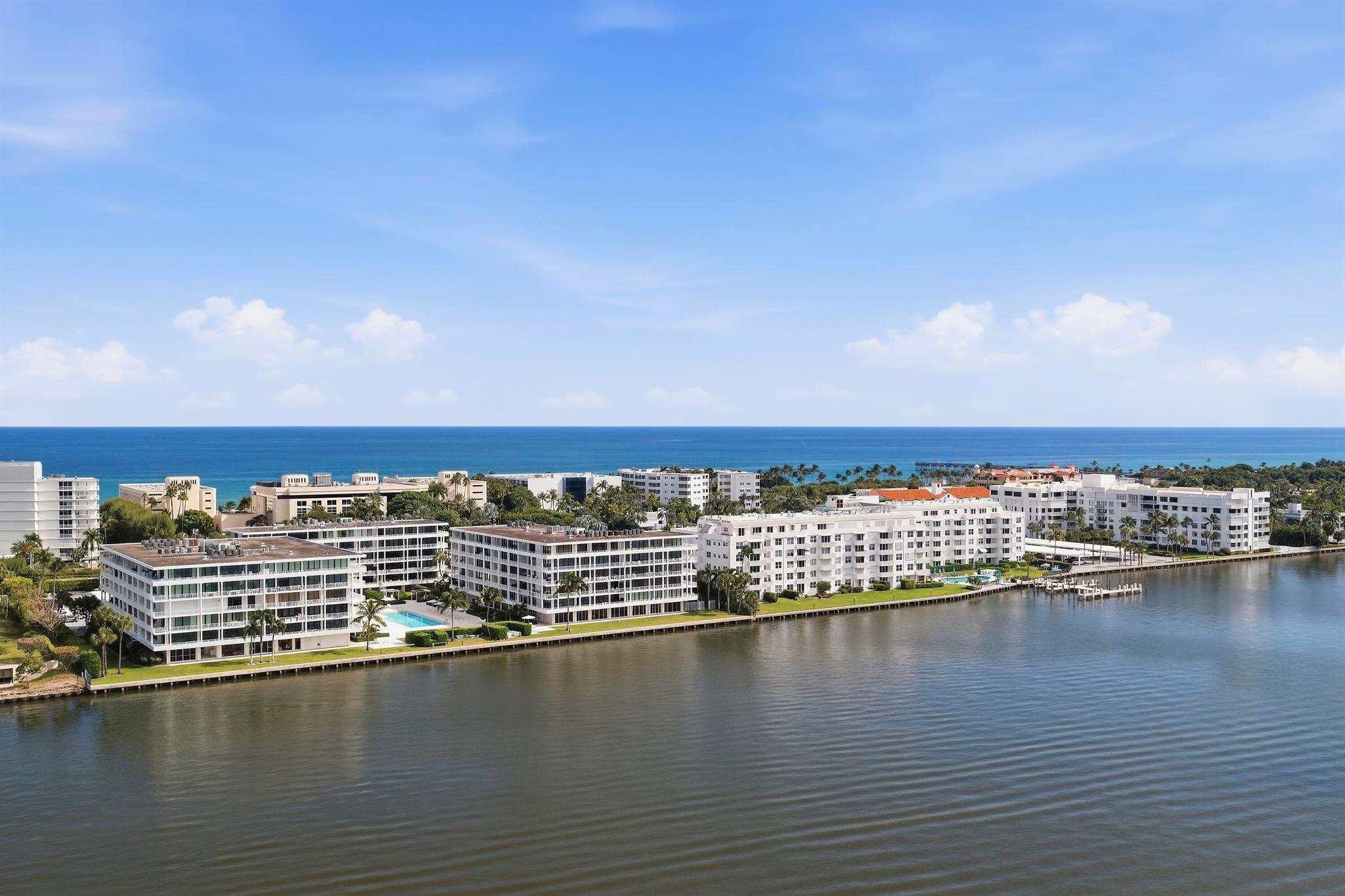 COVE CONDO - Residential