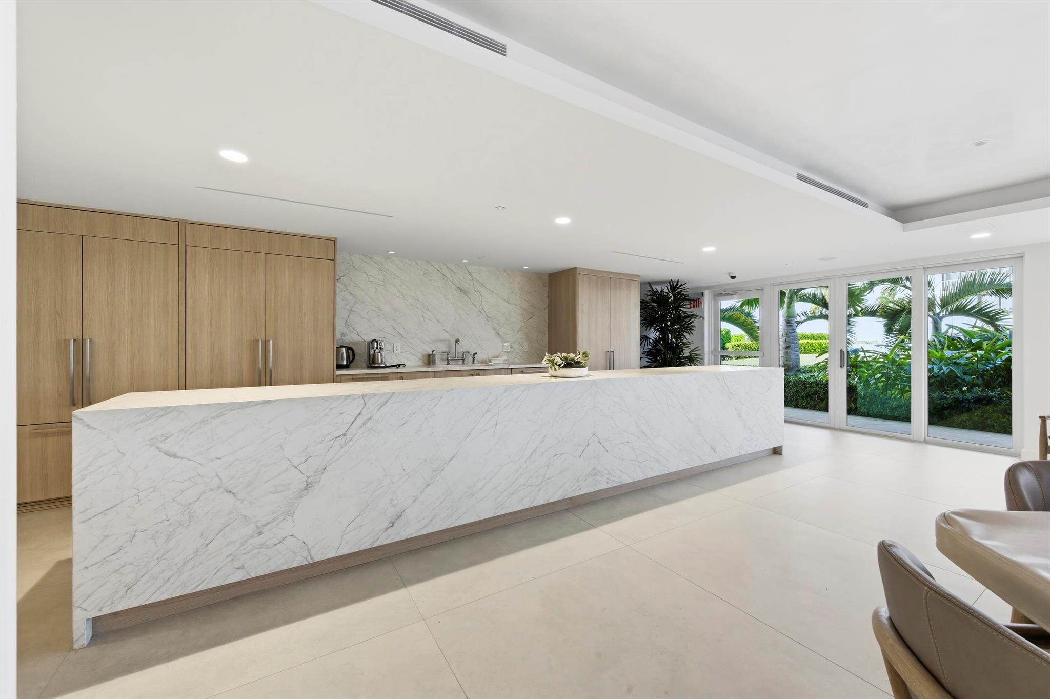 COVE CONDO - Residential