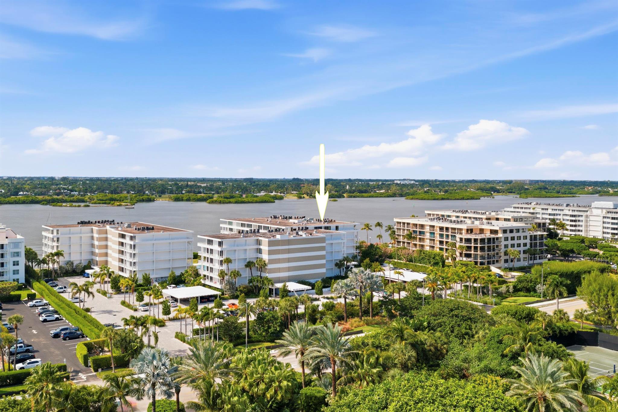 COVE CONDO - Residential