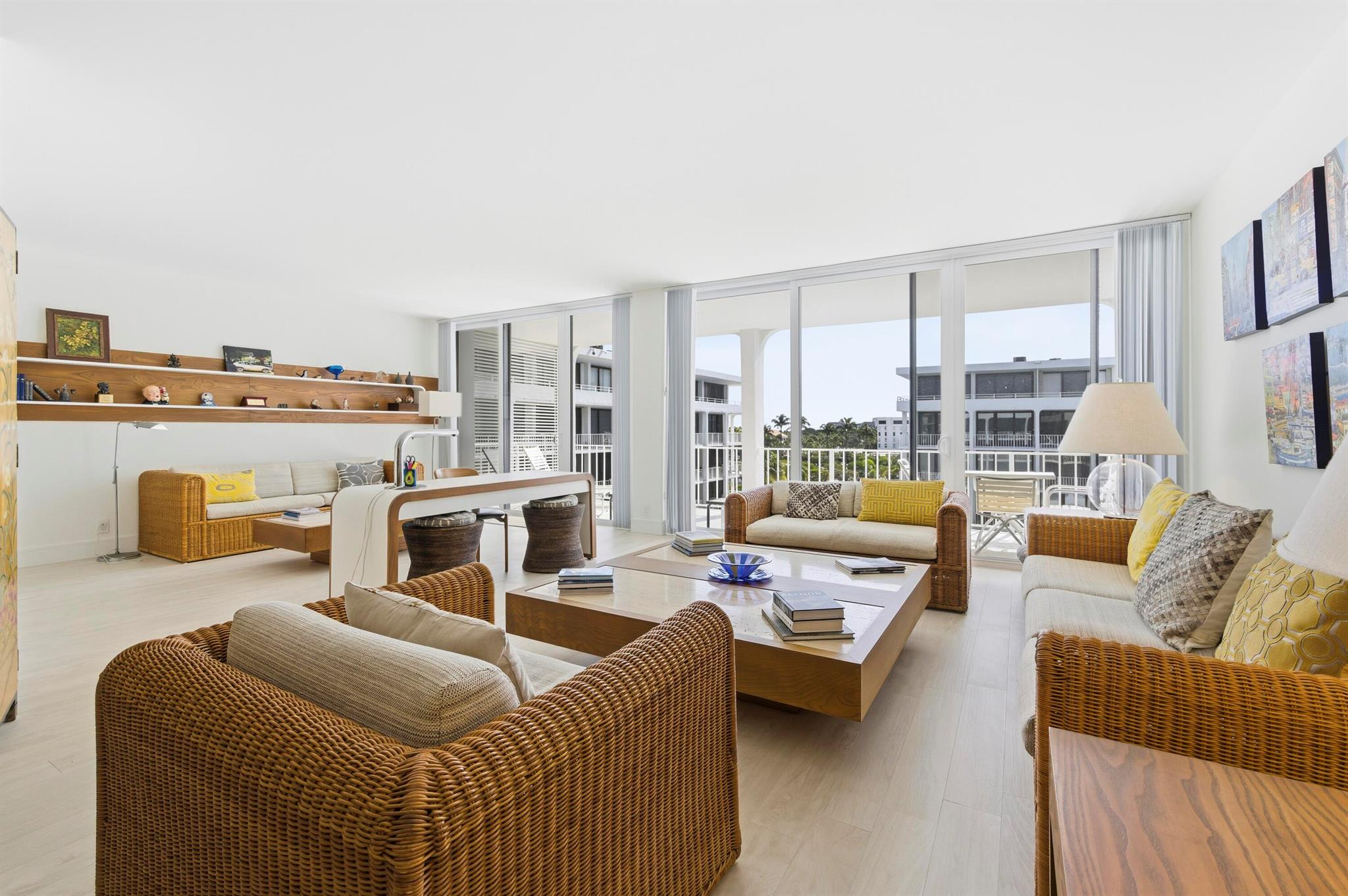 COVE CONDO - Residential