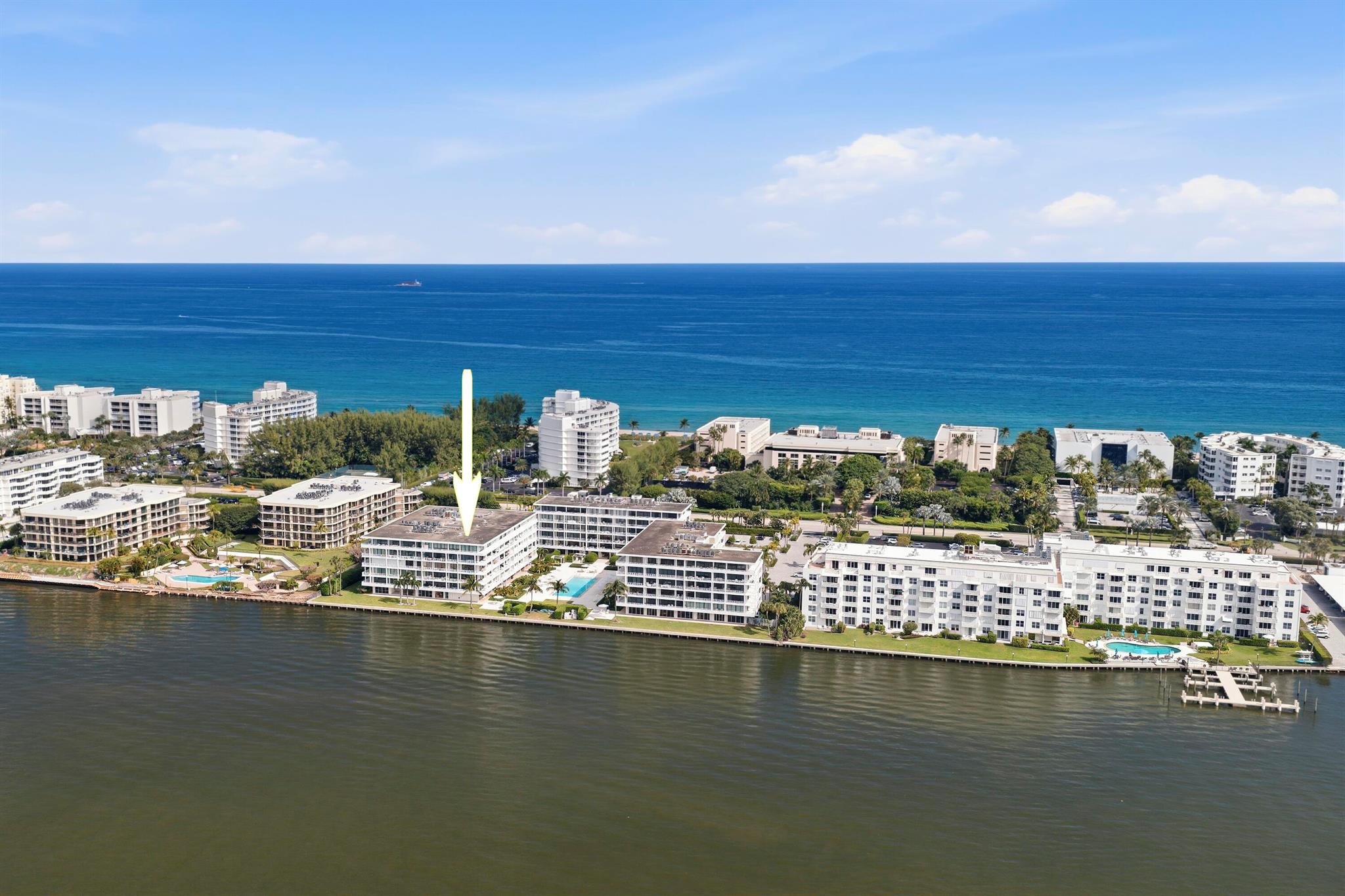 COVE CONDO - Residential