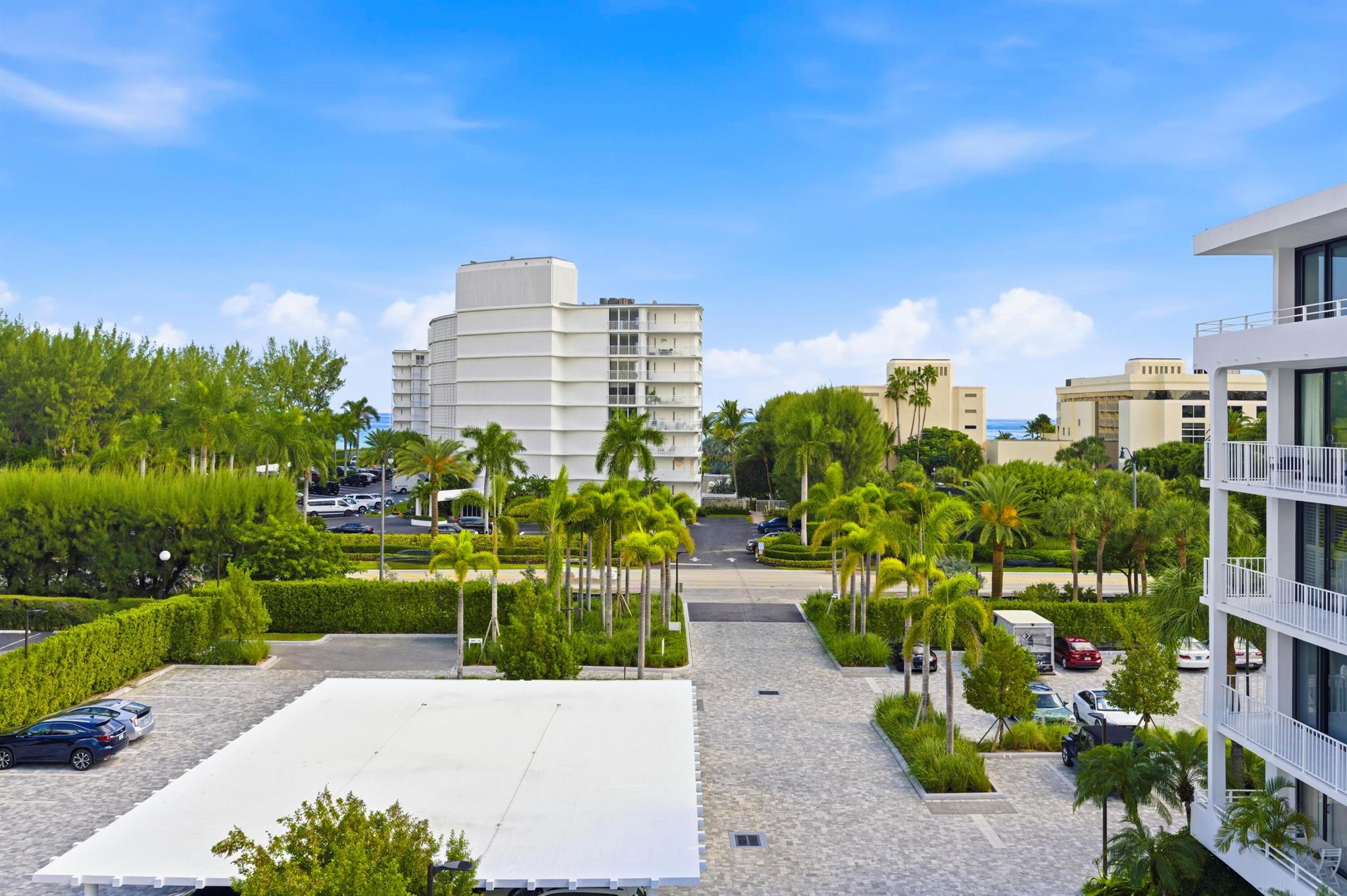 COVE CONDO - Residential