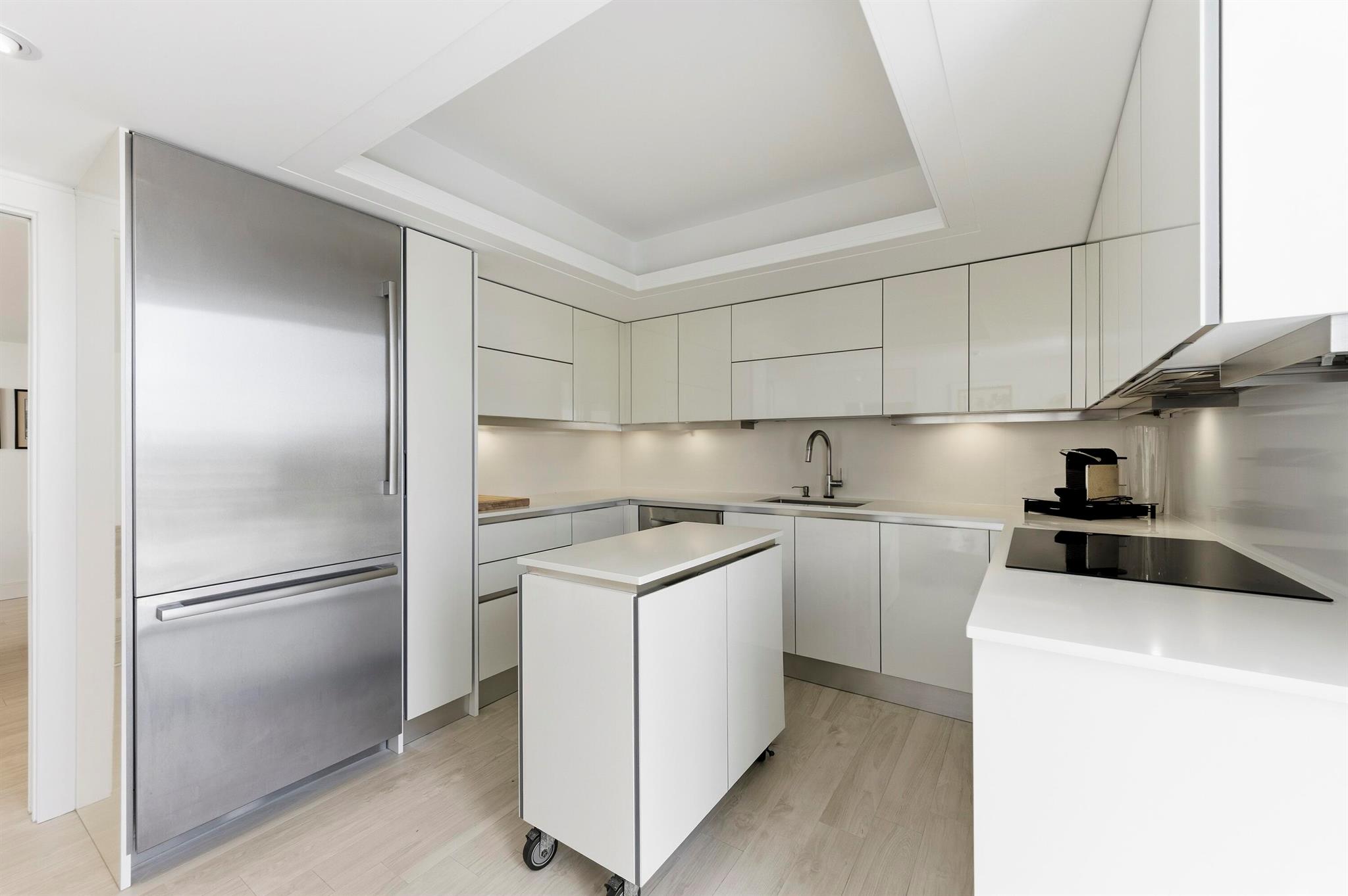 COVE CONDO - Residential