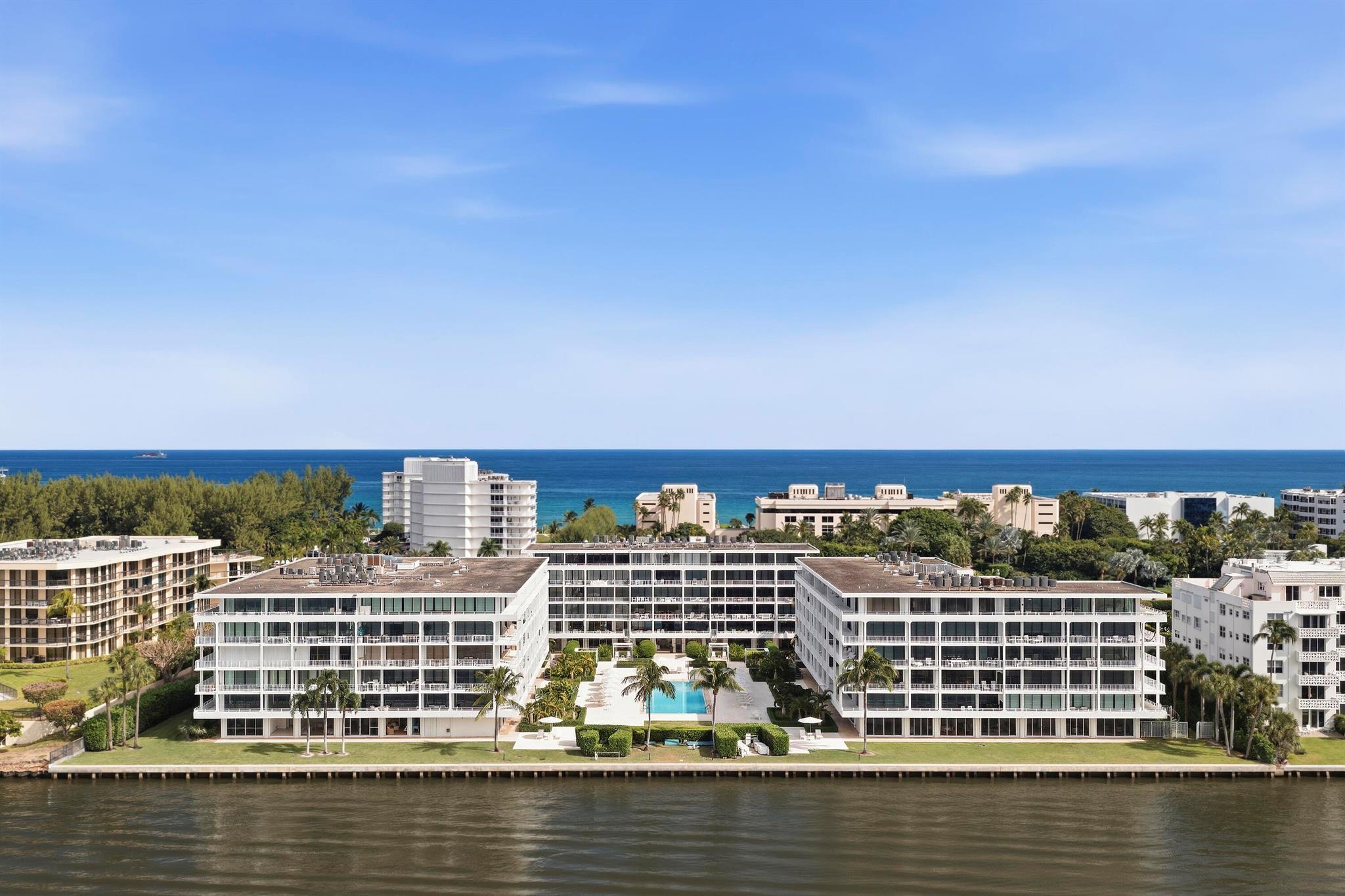 COVE CONDO - Residential