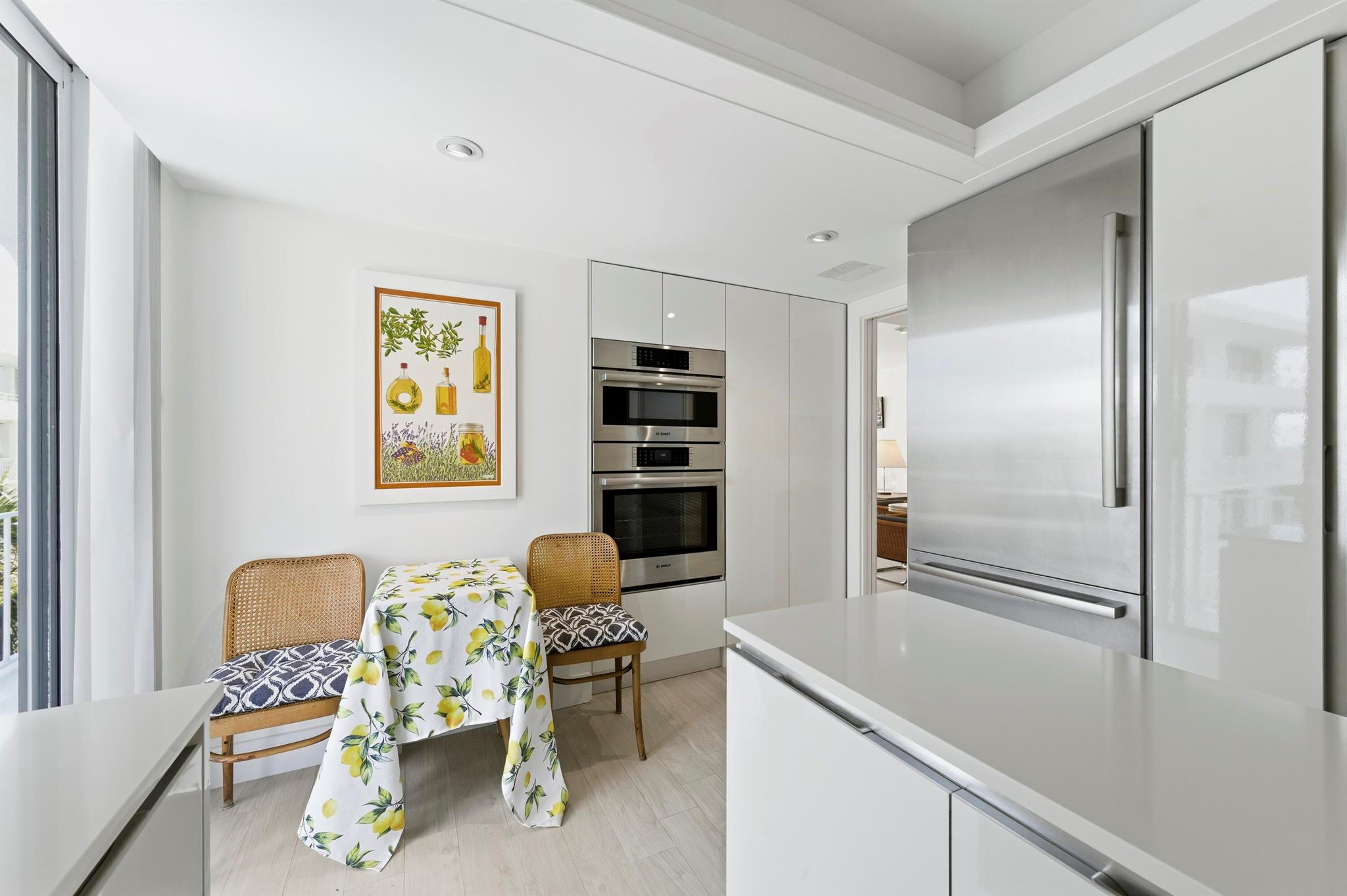 COVE CONDO - Residential