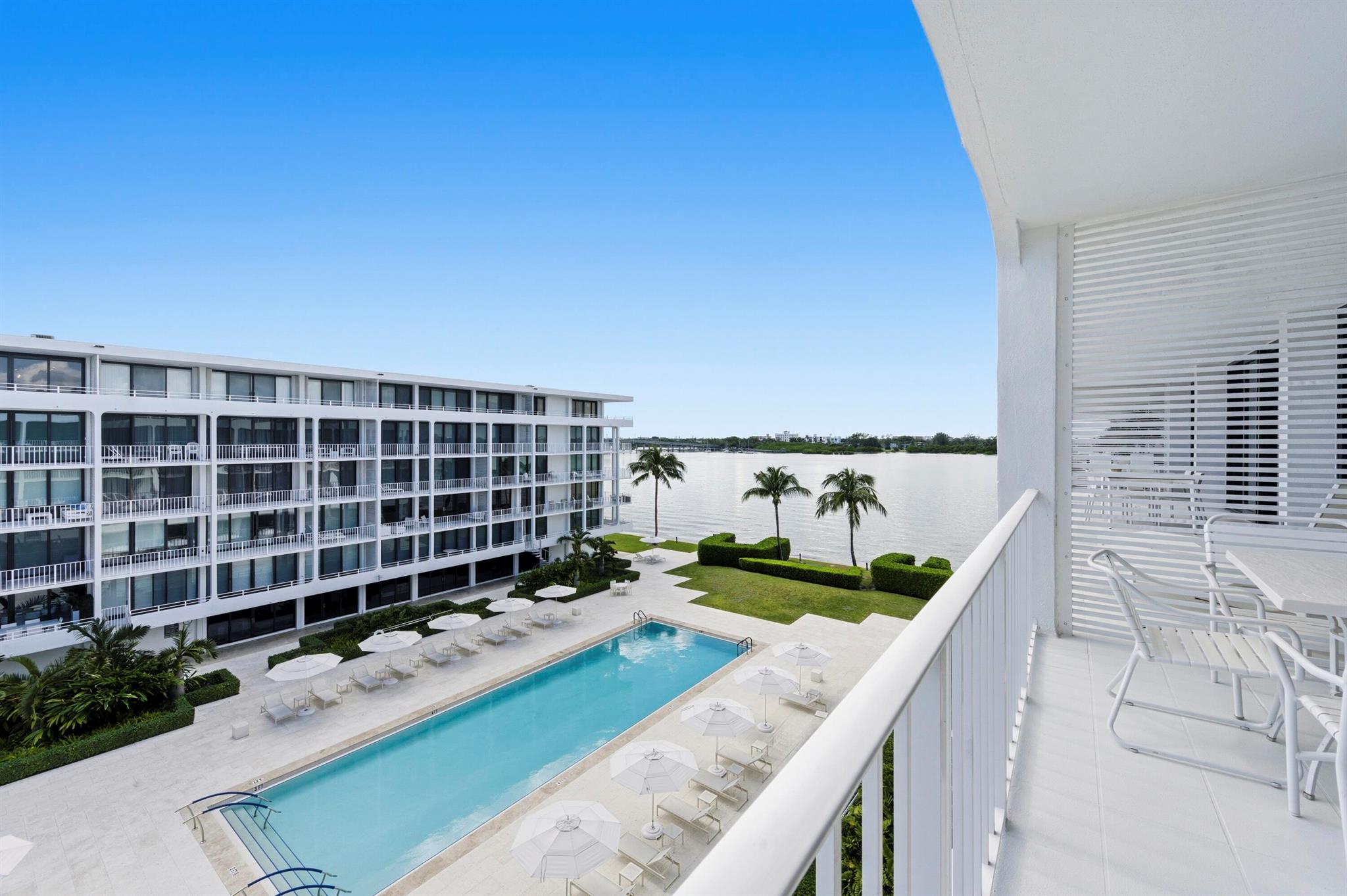 COVE CONDO - Residential