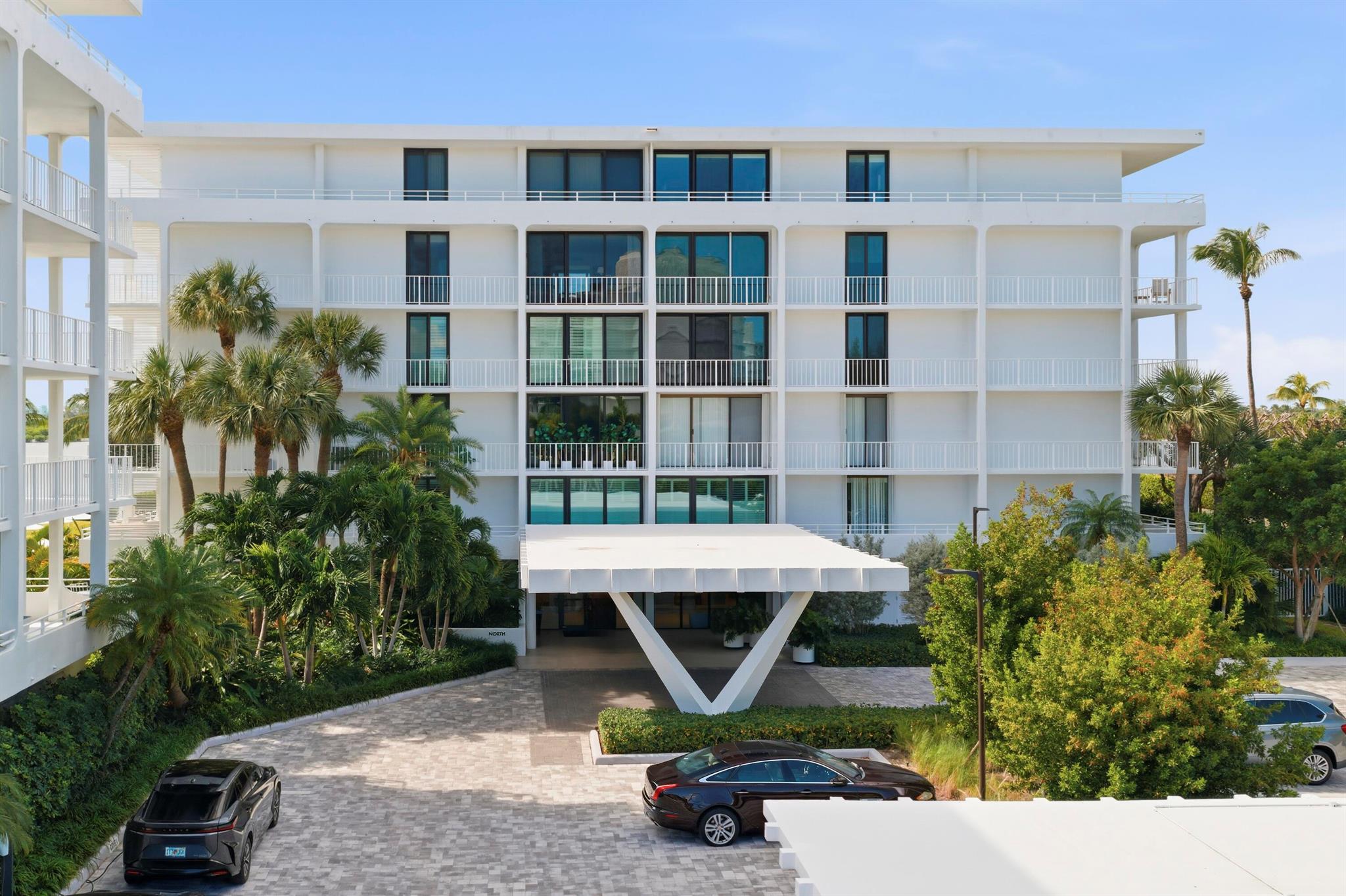 COVE CONDO - Residential