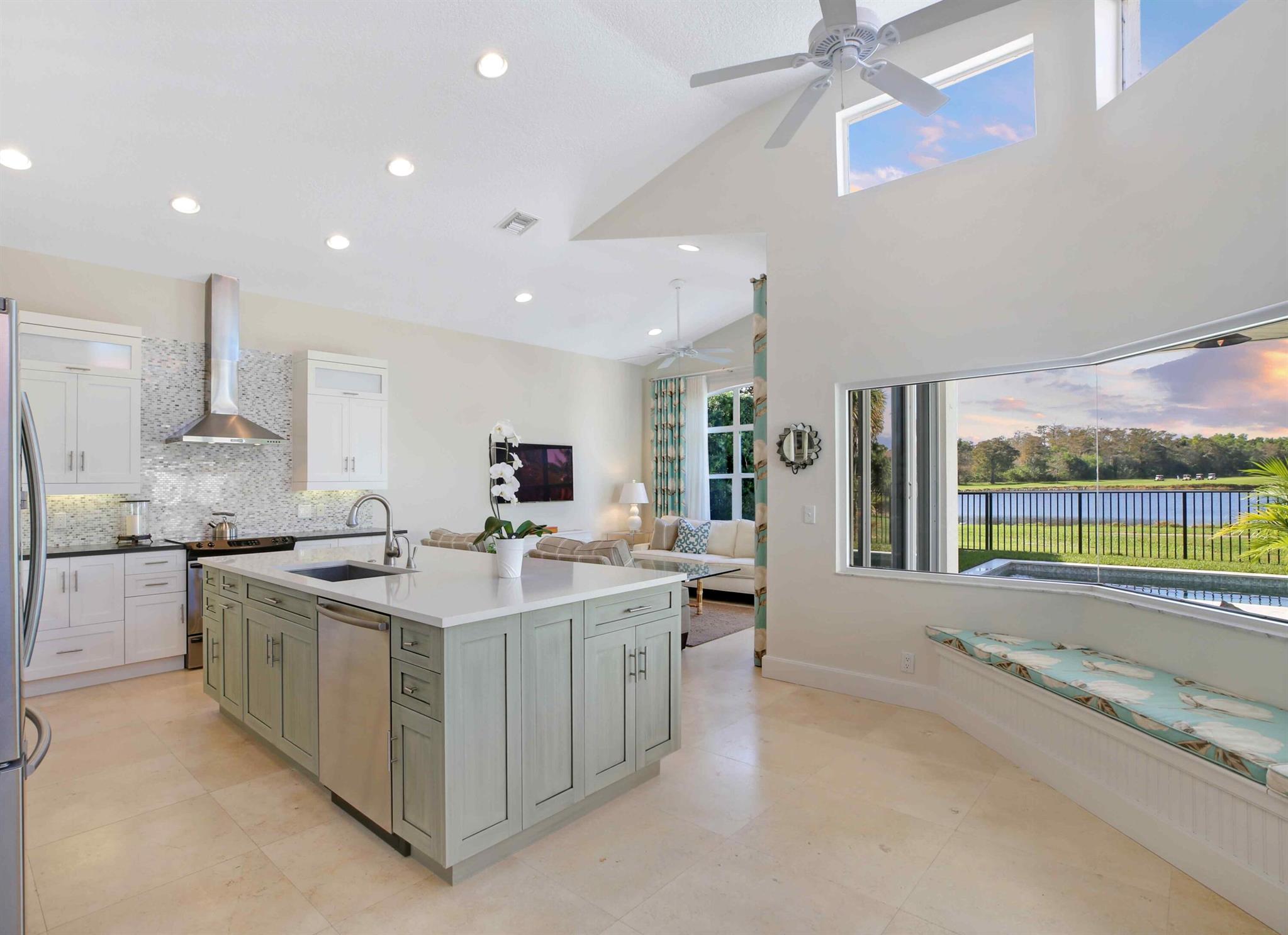 CHUKKER COVE P B POLO & C - Residential Lease