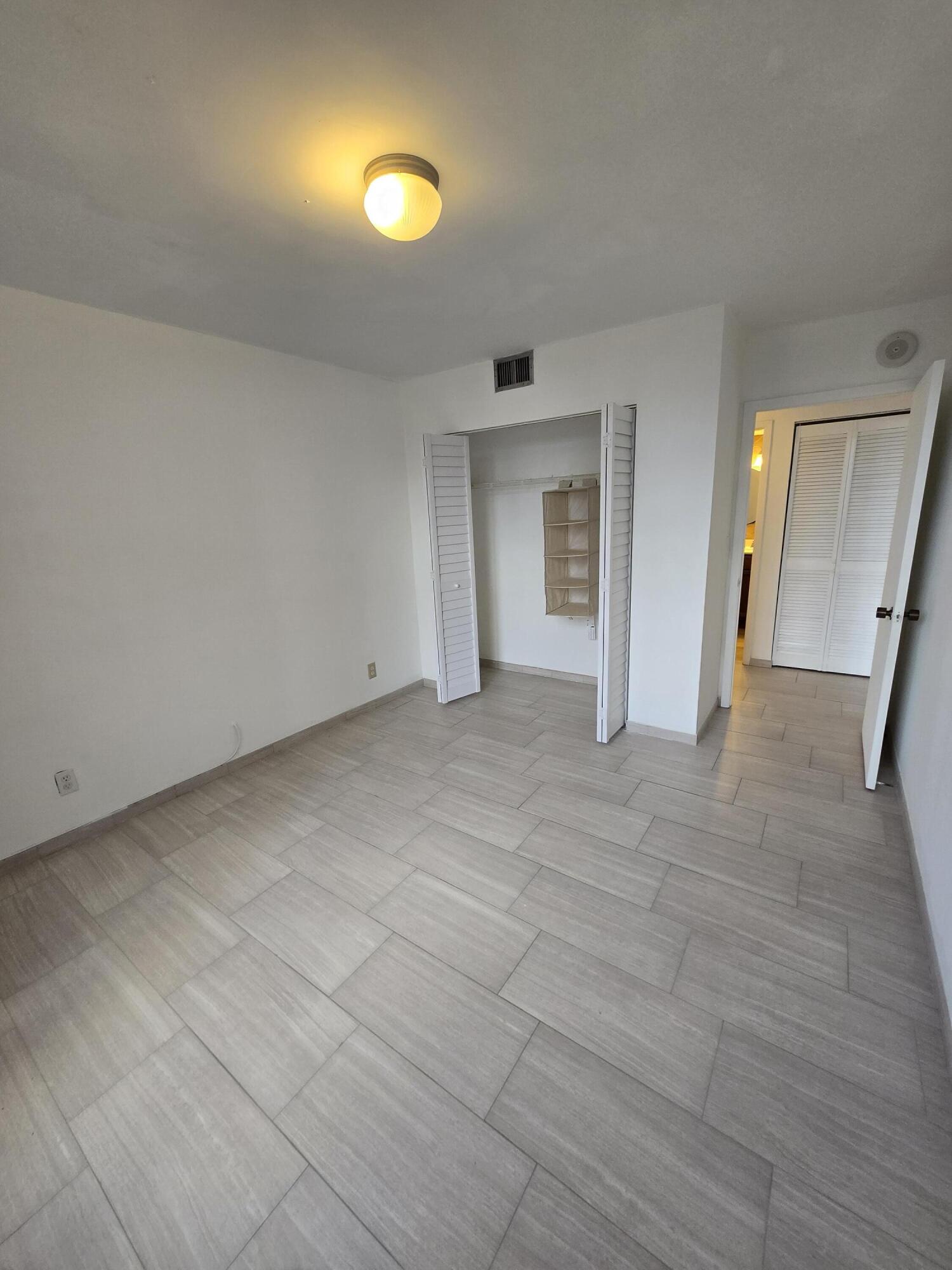 OLYMPUS CONDO PHASE - Residential Lease