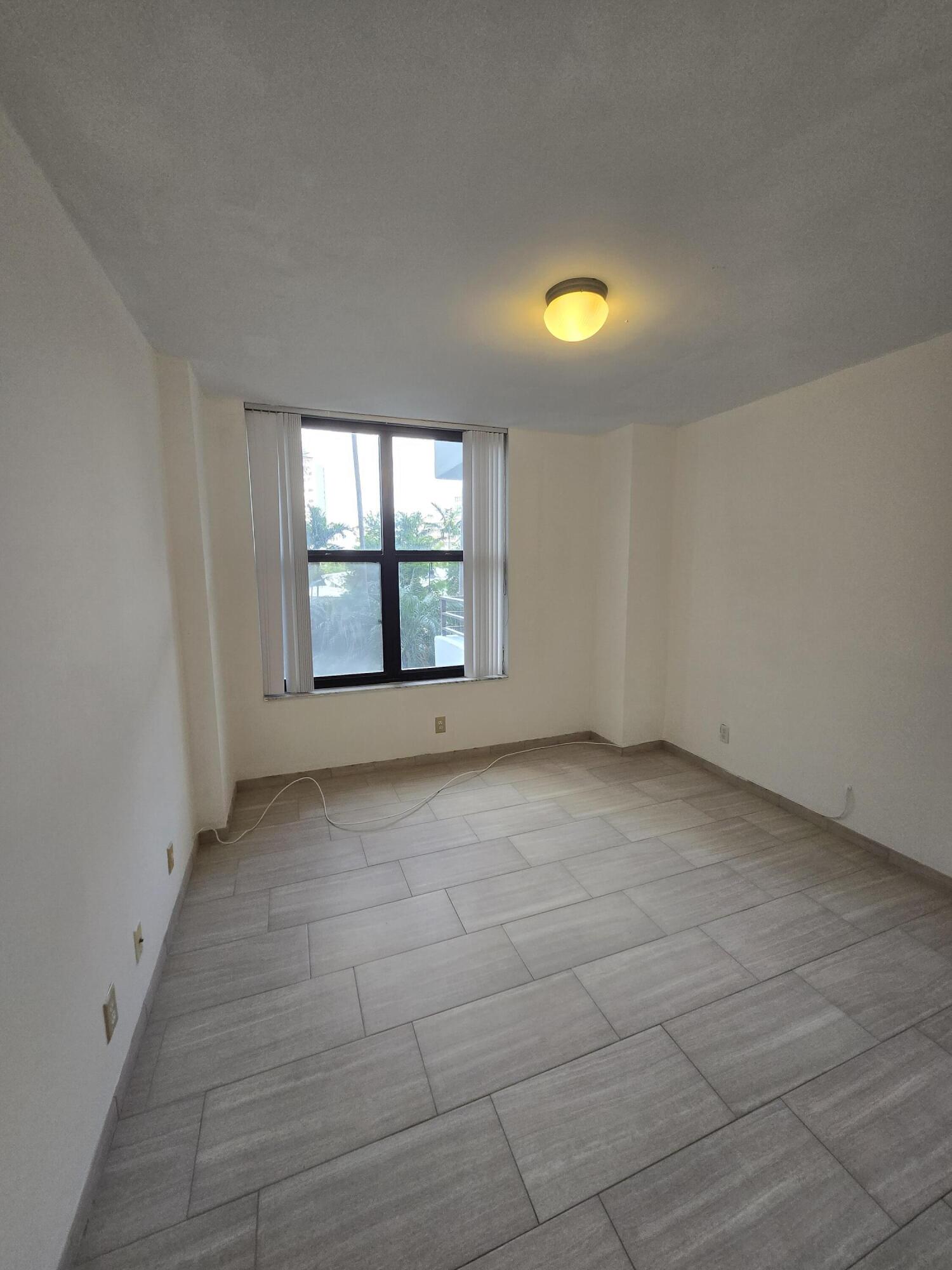 OLYMPUS CONDO PHASE - Residential Lease