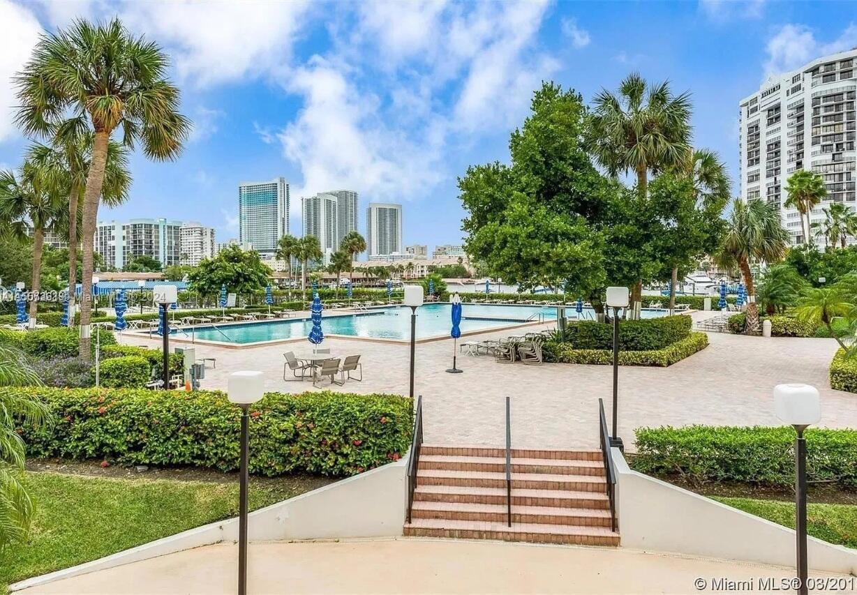 OLYMPUS CONDO PHASE - Residential Lease