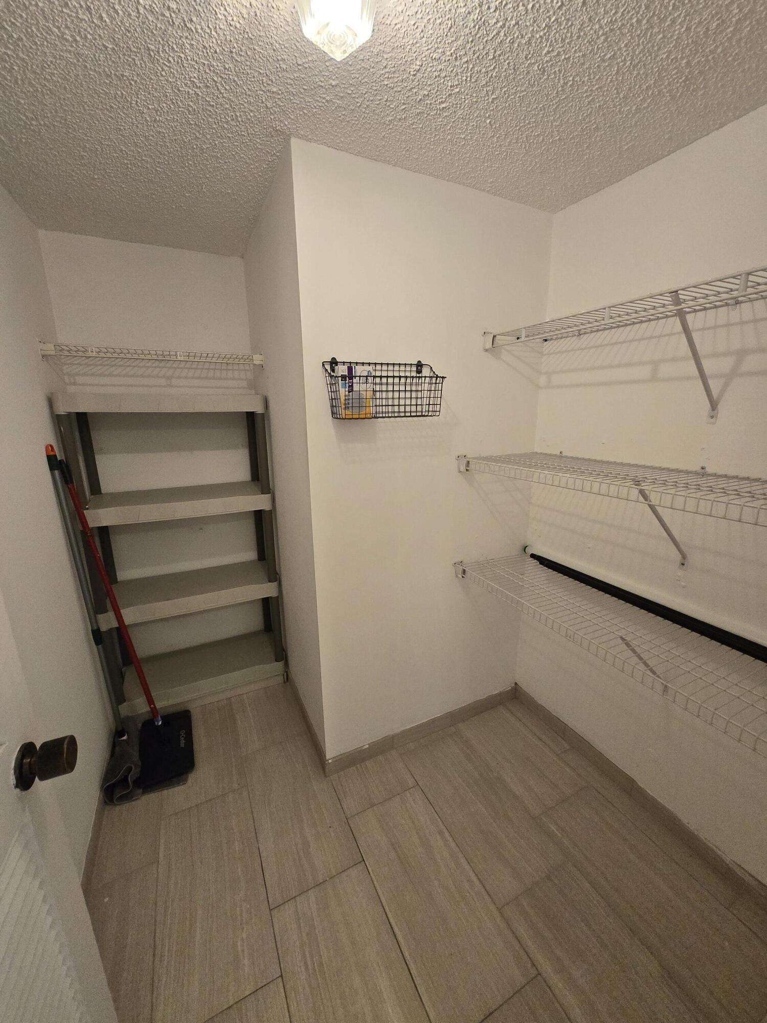 OLYMPUS CONDO PHASE - Residential Lease