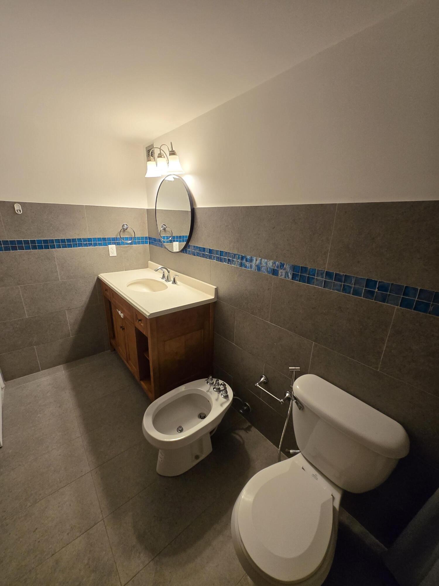 OLYMPUS CONDO PHASE - Residential Lease