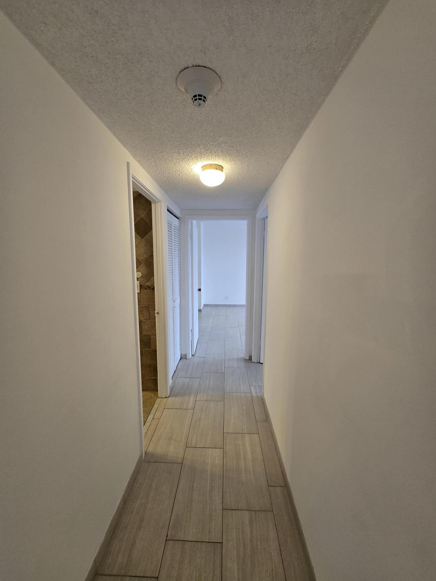 OLYMPUS CONDO PHASE - Residential Lease