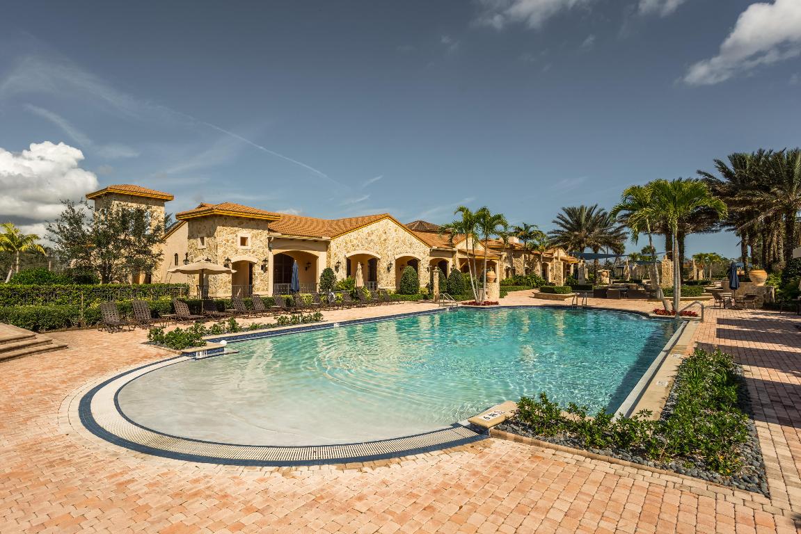 Jupiter Country Club - Residential
