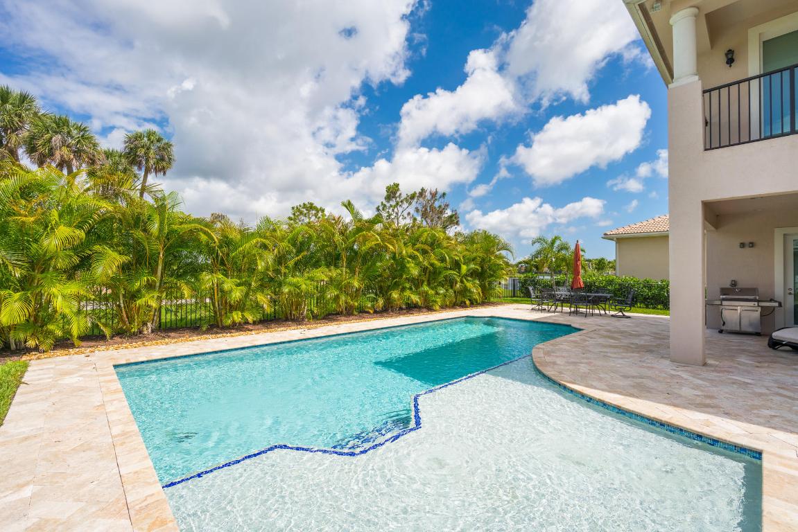 Jupiter Country Club - Residential