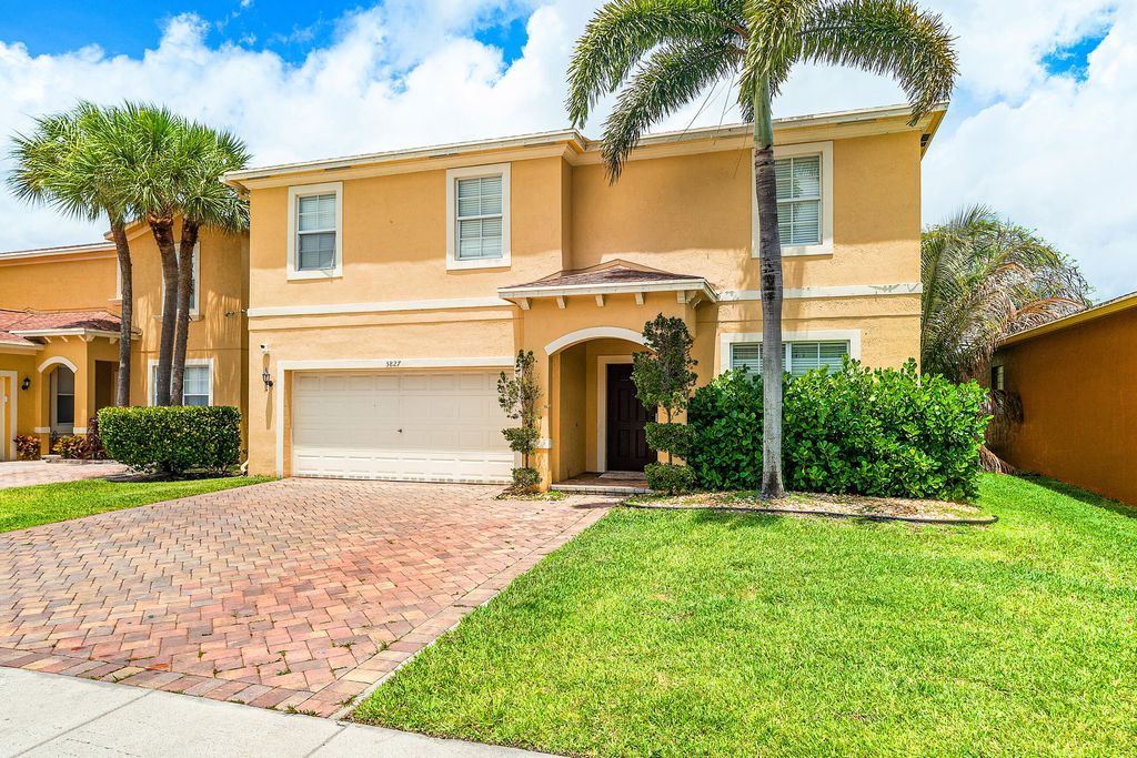 Photo of 5827 Gypsum Place, West Palm Beach, FL 33413 (MLS # B26025870)