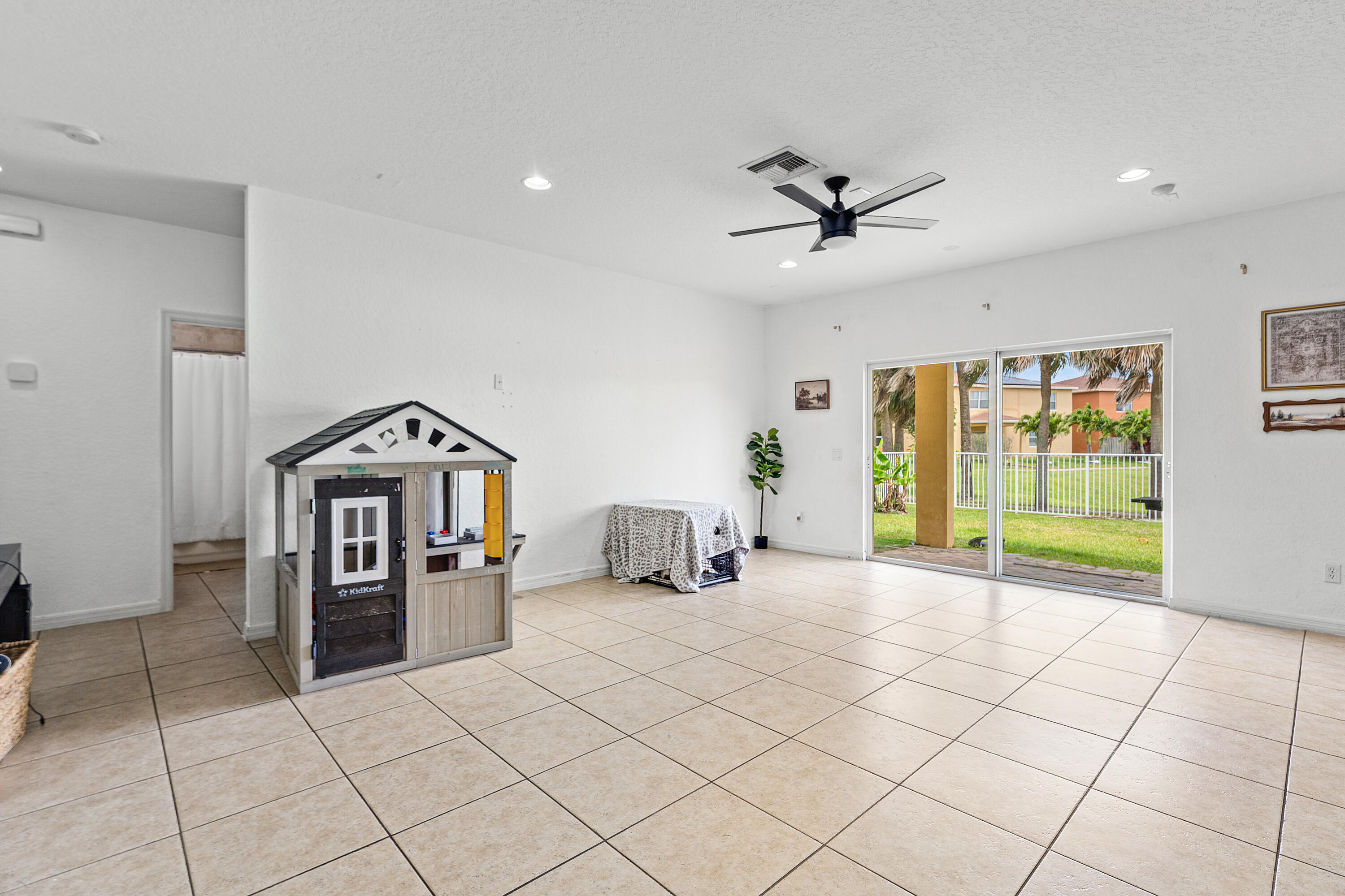 SUNTERRA PUD - Residential