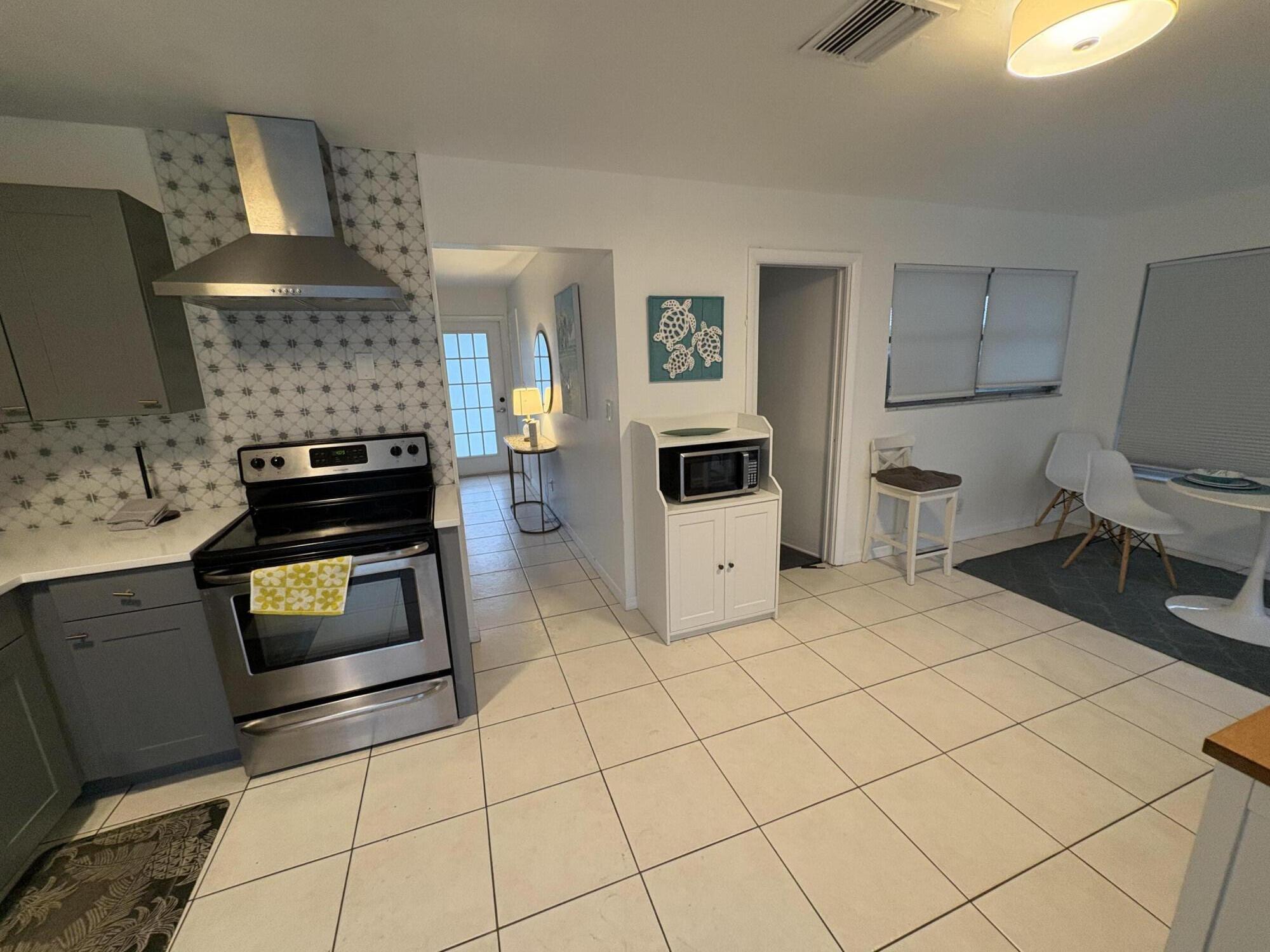 Royal Palm Acres - Residential