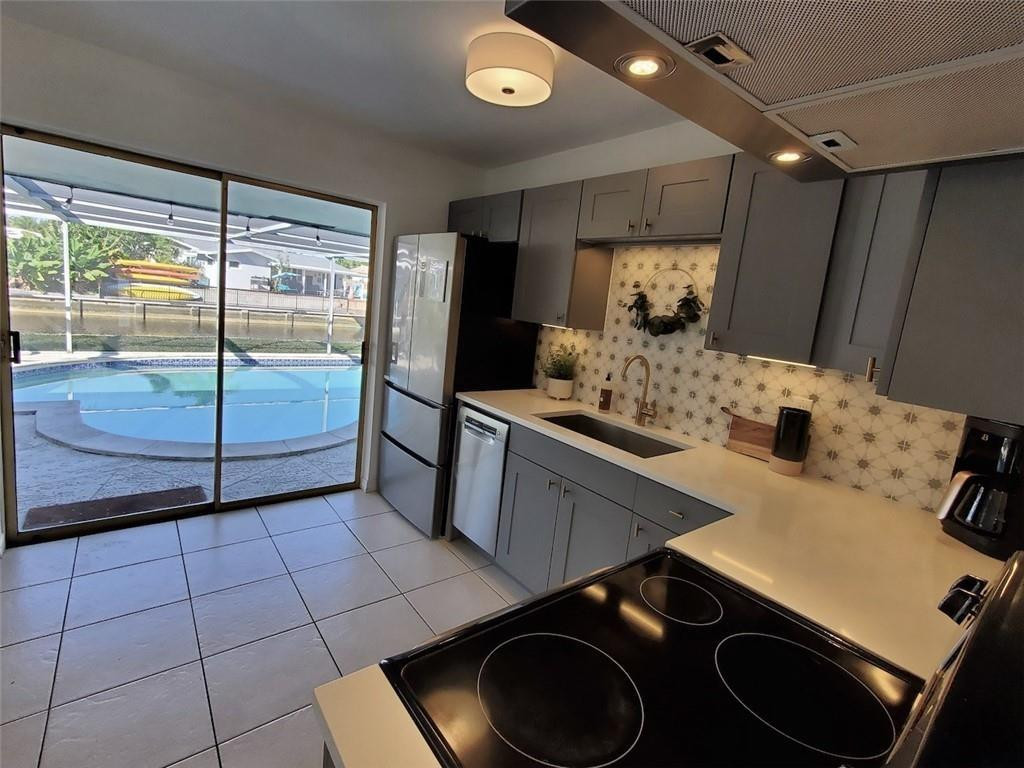 Royal Palm Acres Second S - Residential