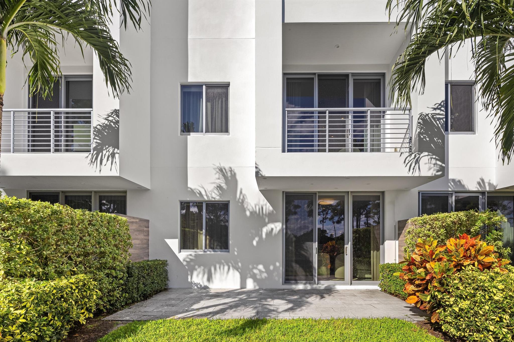 MODERNE BOCA - Residential