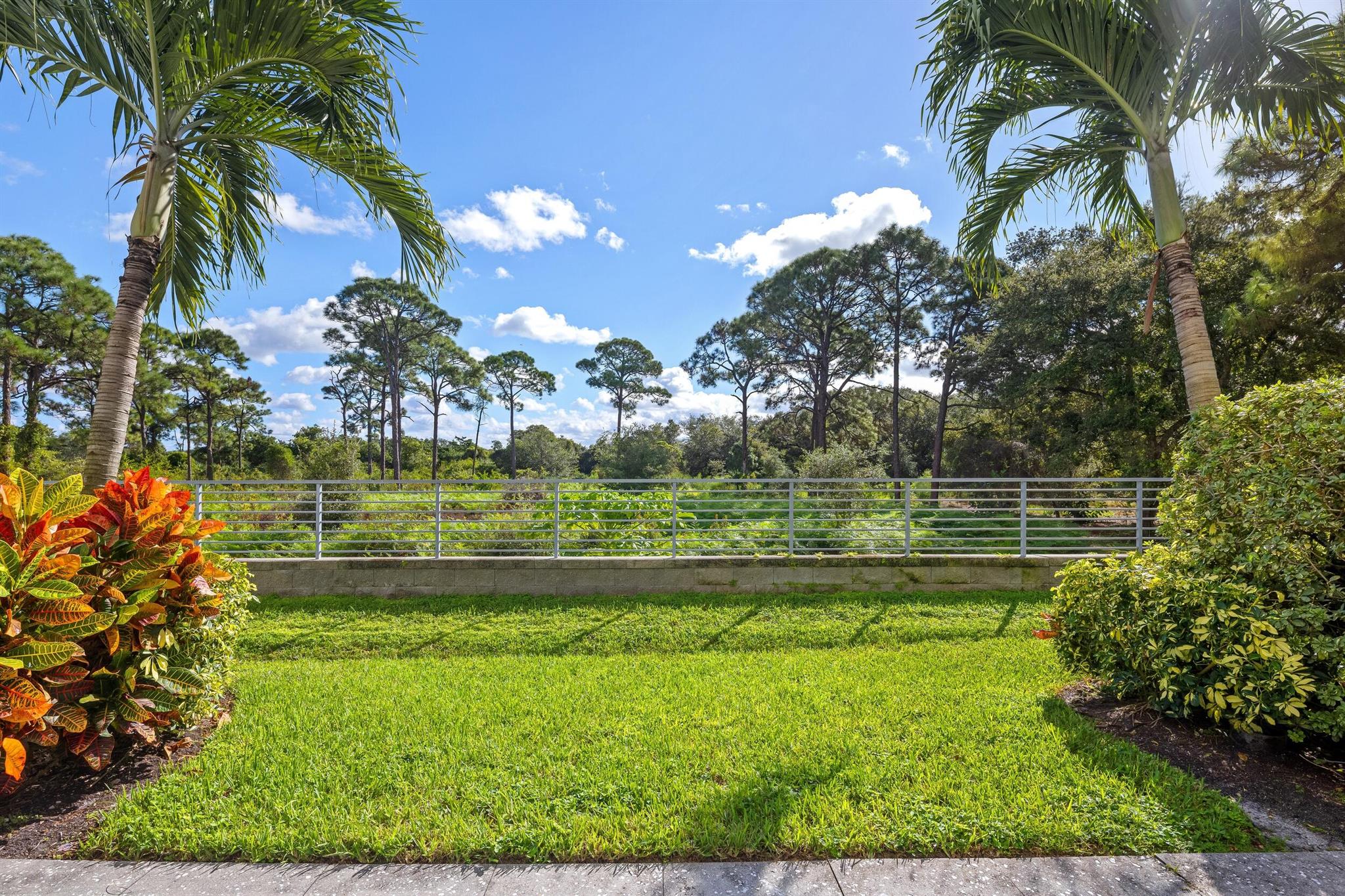 4080 NW 17th Avenue