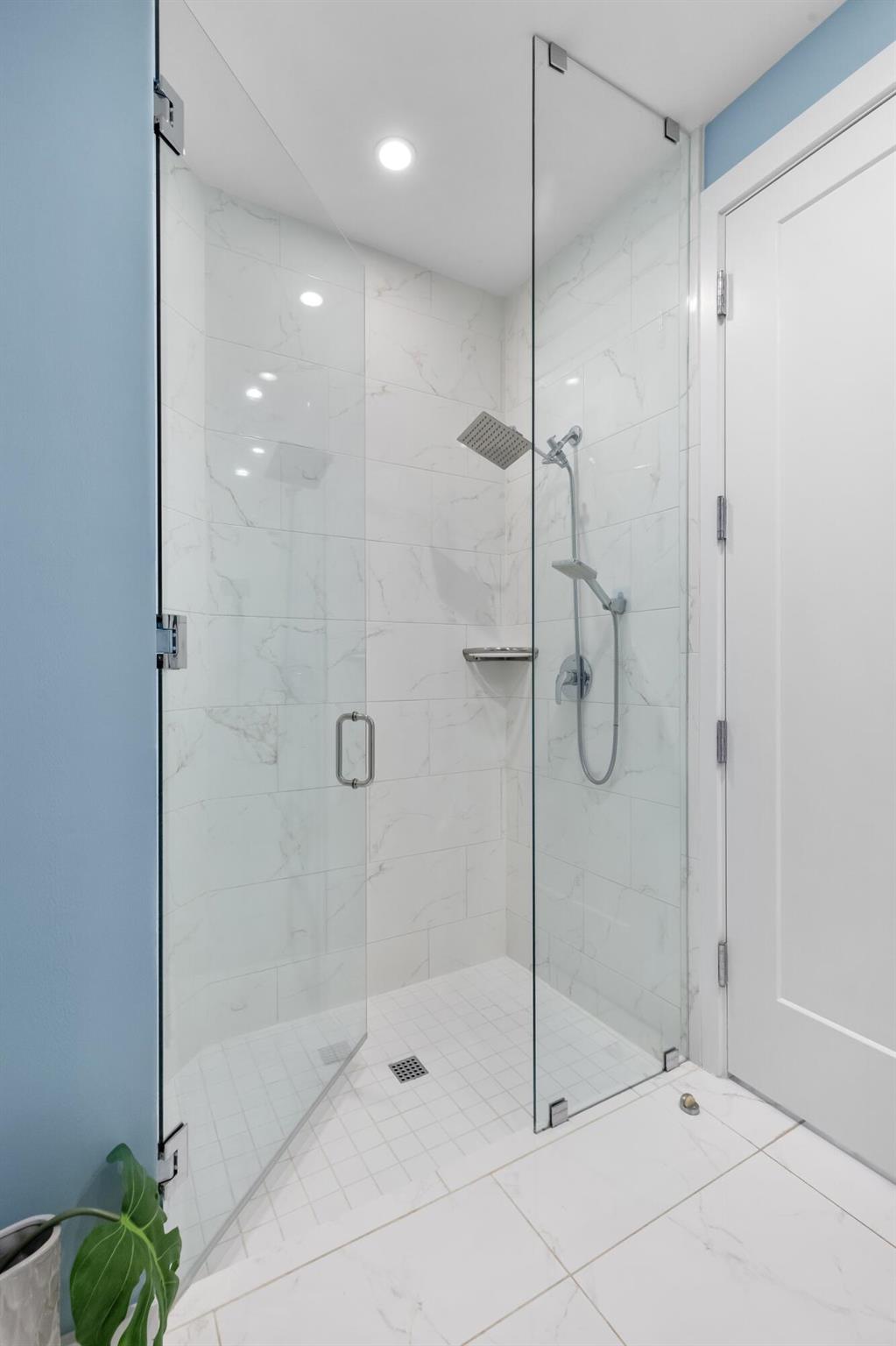 MODERNE BOCA - Residential
