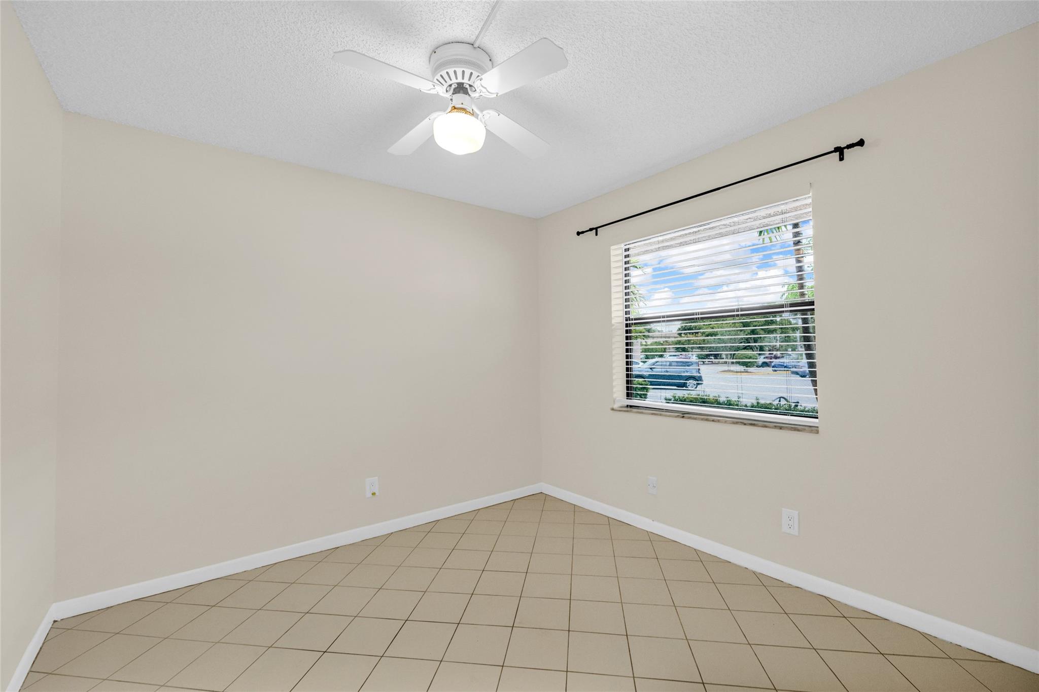 Sunrise Lakes PH 4 - Residential
