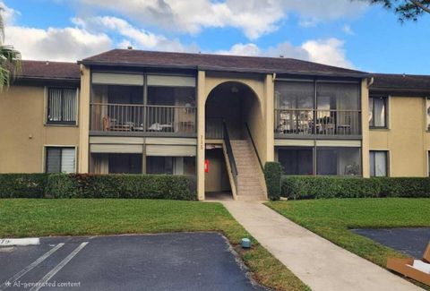 715 Sunny Pine Way E2 Greenacres FL 33415