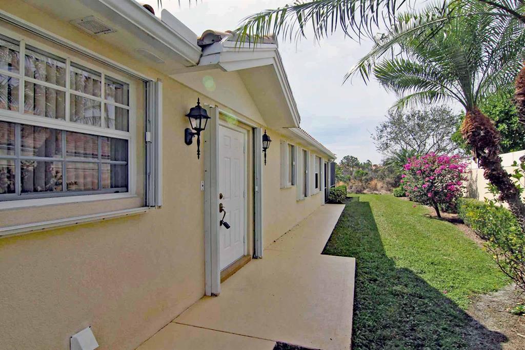 DOUBLE TREE,Lost Lake - Residential