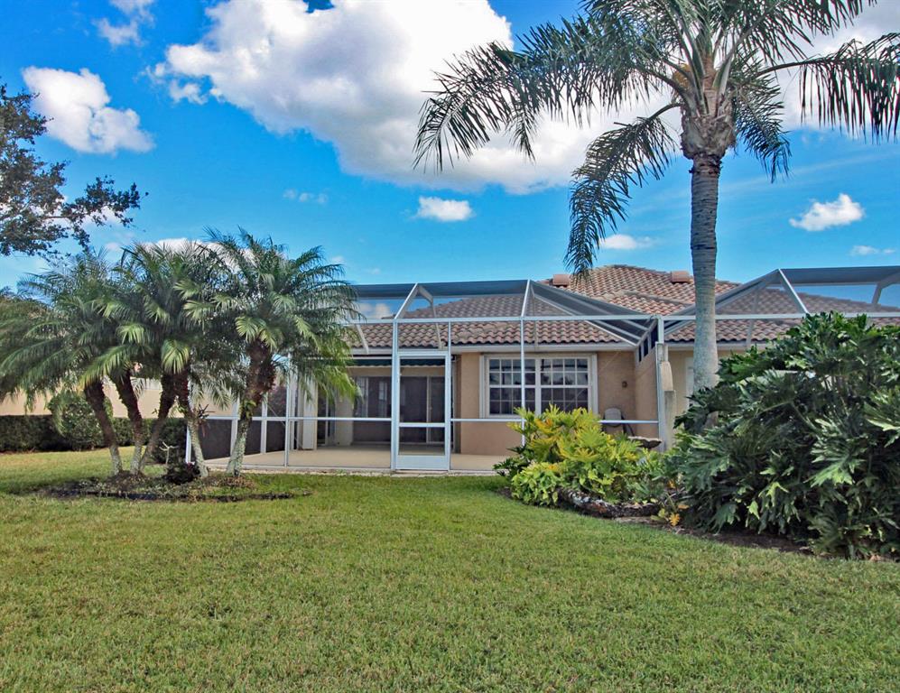 DOUBLE TREE,Lost Lake - Residential