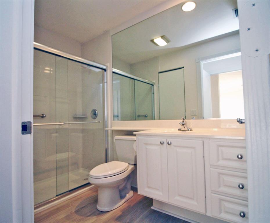 DOUBLE TREE,Lost Lake - Residential